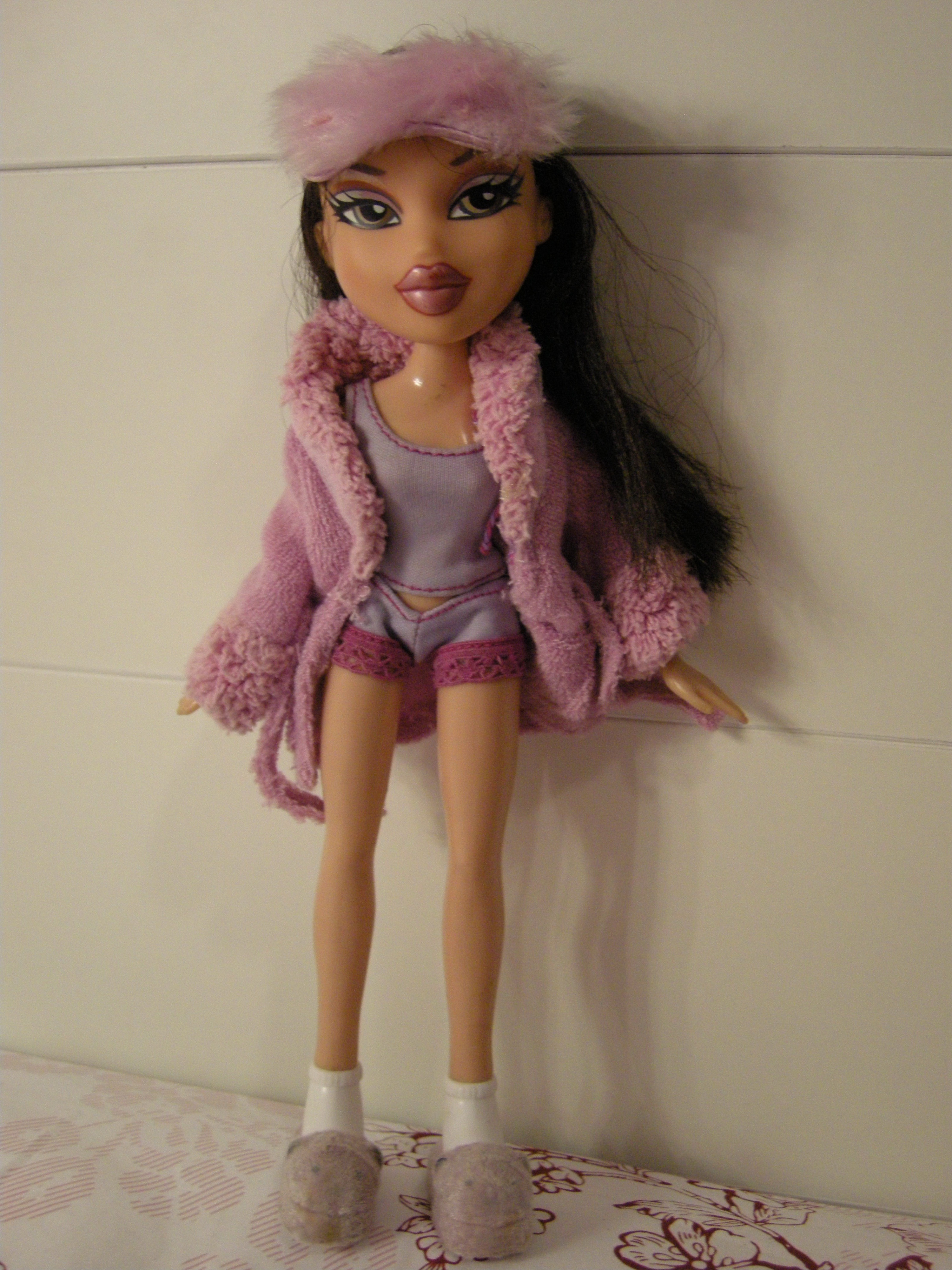 Bratz_Jade in Slumber Party Playset ตุ๊กตา Bratz แท้มือสองสภาพดี