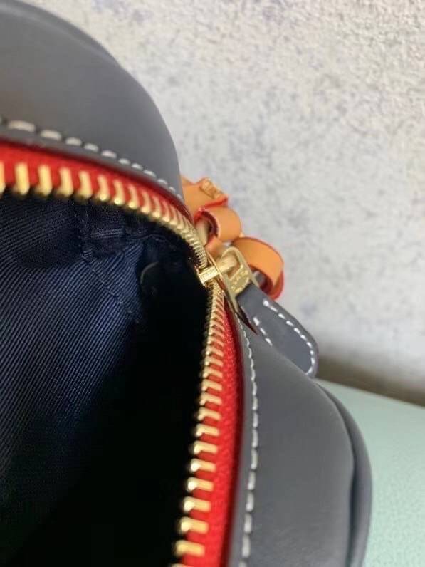 Coach Mini Camera Bag In Signature Chambray พร้อมส่งที่ไทย