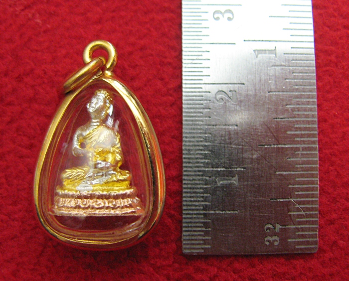 พระอุปคุตมหาลาภ ร่ำรวยเงินทอง เนื้อสามกษัตริย์เลี่ยมทองไมครอนพร้อมใบคาถาค่ะ