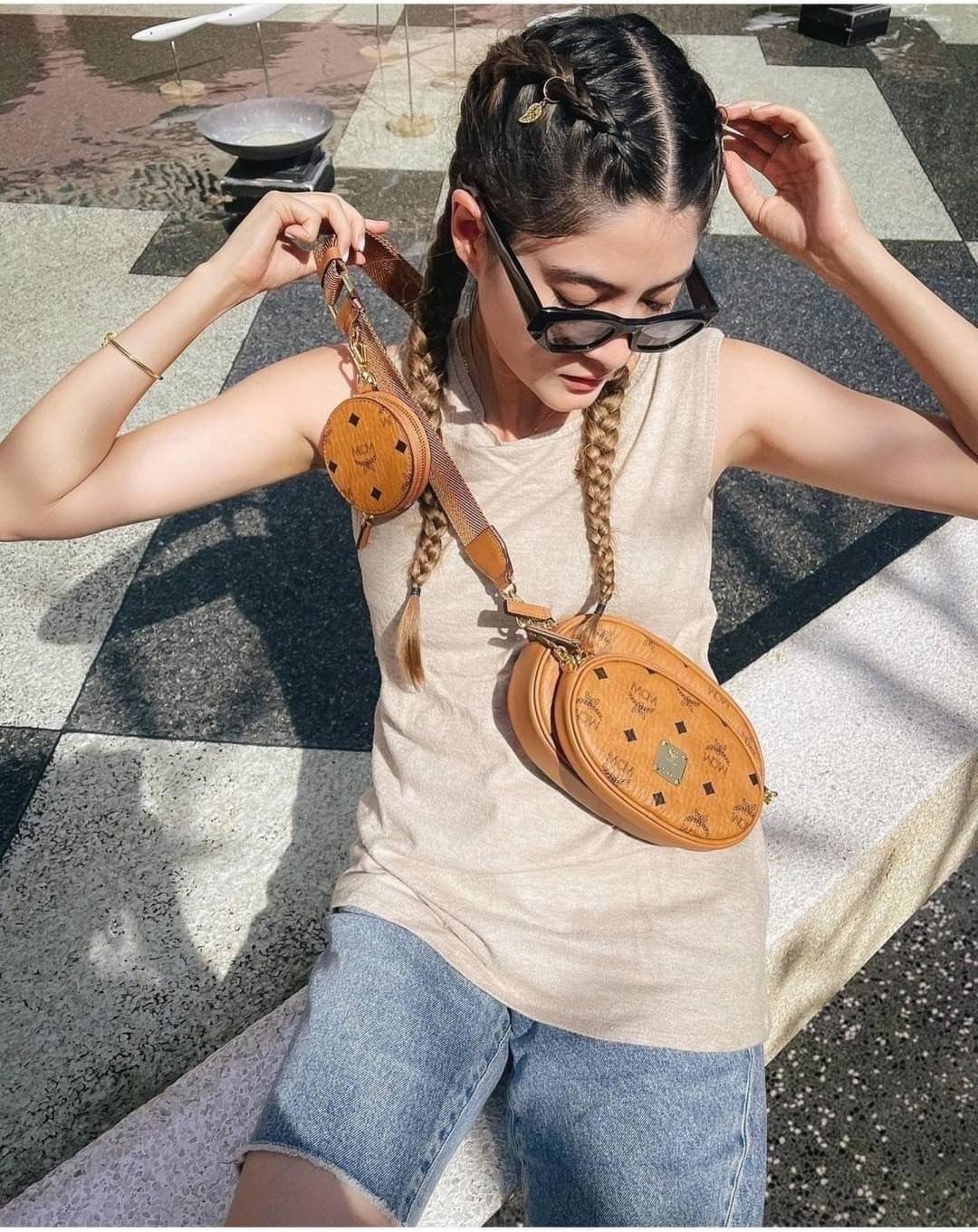 ORI | M.C.M ESSENTIAL MULTI POCHETTE BAG IN VISETOS กระเป๋าสะพายมัลติฟังก์ชั่น ดีไซน์กระเป๋าทรง pouch 3 ชิ้นสุดคุ้ม สามารถประกอบเข้าด้วย หรือแยกชิ้นใช้งานได้หมด ครบครันตอบโจทย์ทุกลุค