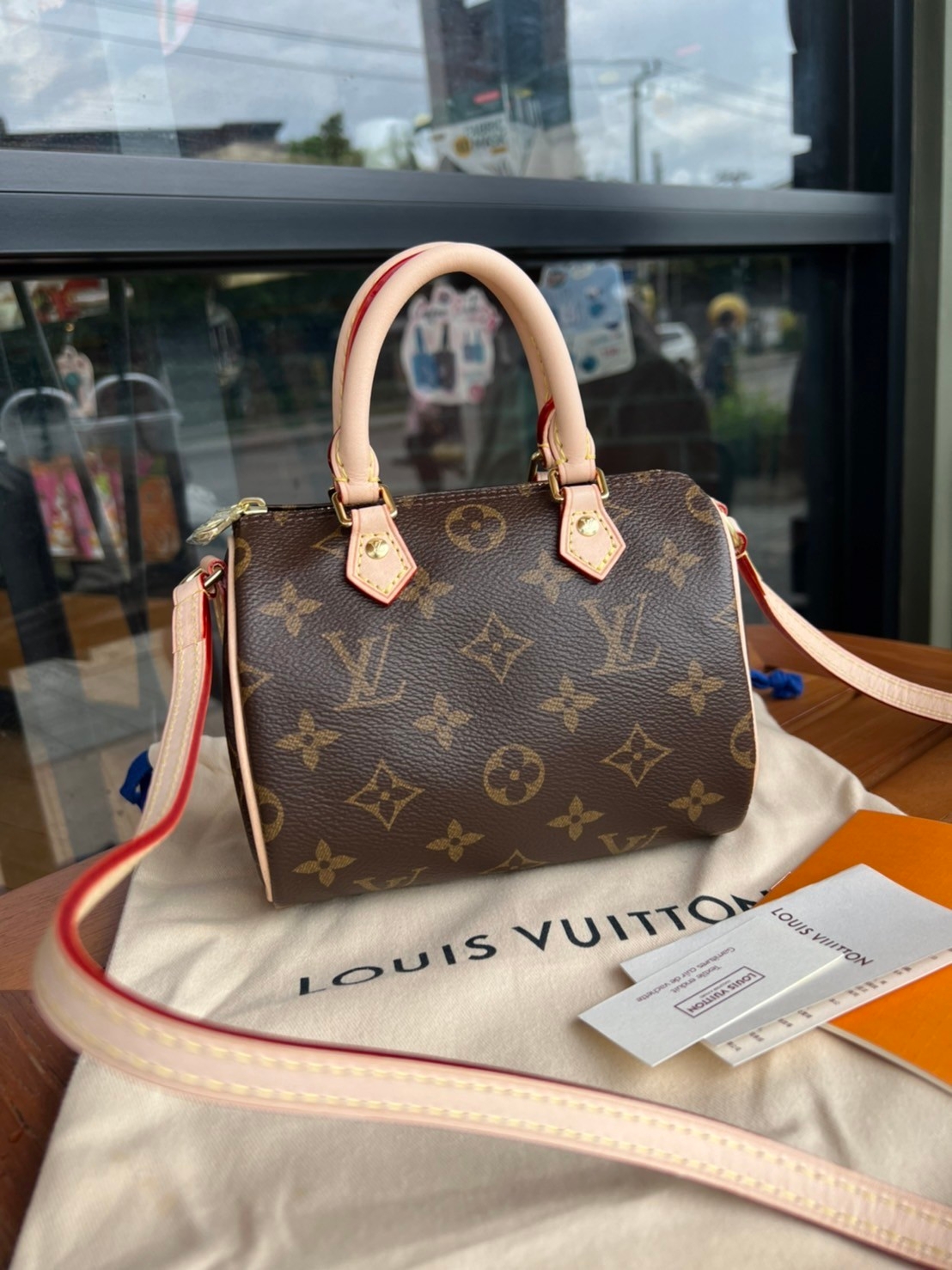 LV Nano Speedy Monogram / LV Bag เกรดออริพร้อมส่ง กระเป๋าสะพายข้างไซส์มินิ วัสดุหนังแคนวาส