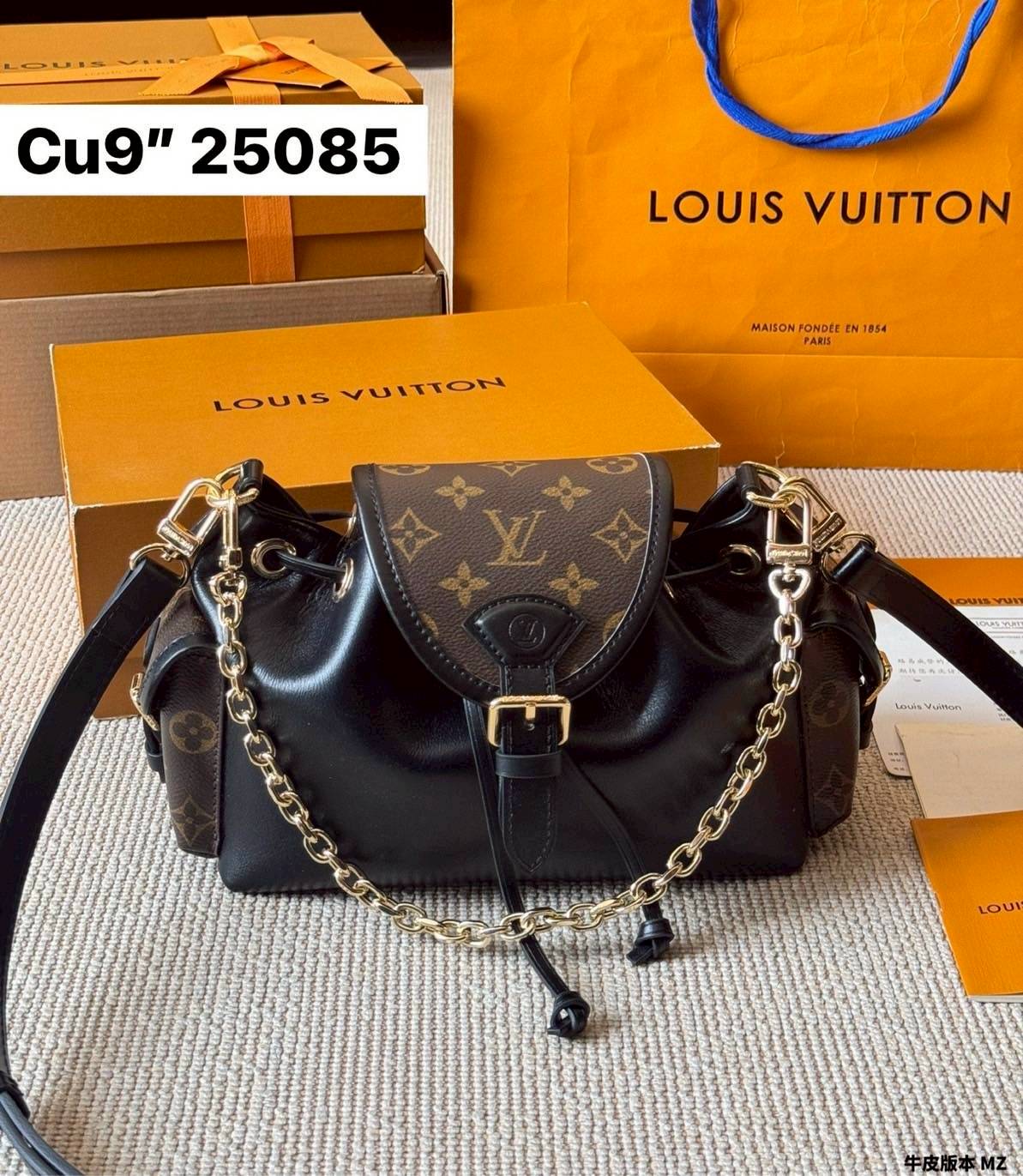 LV Odyssee bag Monogram Canvas กระเป๋าสะพายดีไซน์ใหม่งานหนังแคนวาสแท้ คอลเลกชันประจำฤดูกาล Pre-Fall 2025 ออกแบบมาเพื่อเชิดชูมรดกล้ำค่าที่สืบทอดจากรุ่นสู่รุ่น