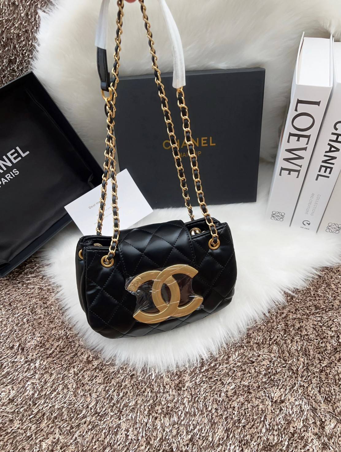 Chanel 24C bag / CHANEL WITH CHAIN / CHANEL Casual Style กระเป๋าสะพายหนังนิ่มลื่นเงาสวย Plain Leather Party Style Office Style เกรดออริ ใช้งานต่างประเทศได้