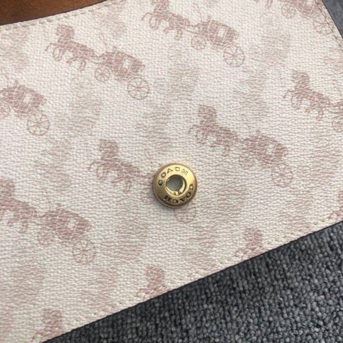 COACH 4503 BEAT SHOULDER BAG 18 with HORSE & CARRIAGE พร้อมส่งที่ไทย