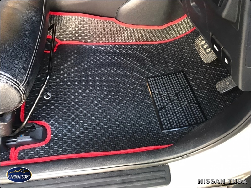 พรมปูพื้นรถยนต์NISSAN TIIDA พรมลายไบเค่นสีดำขอบแดง+ เต็มคัน