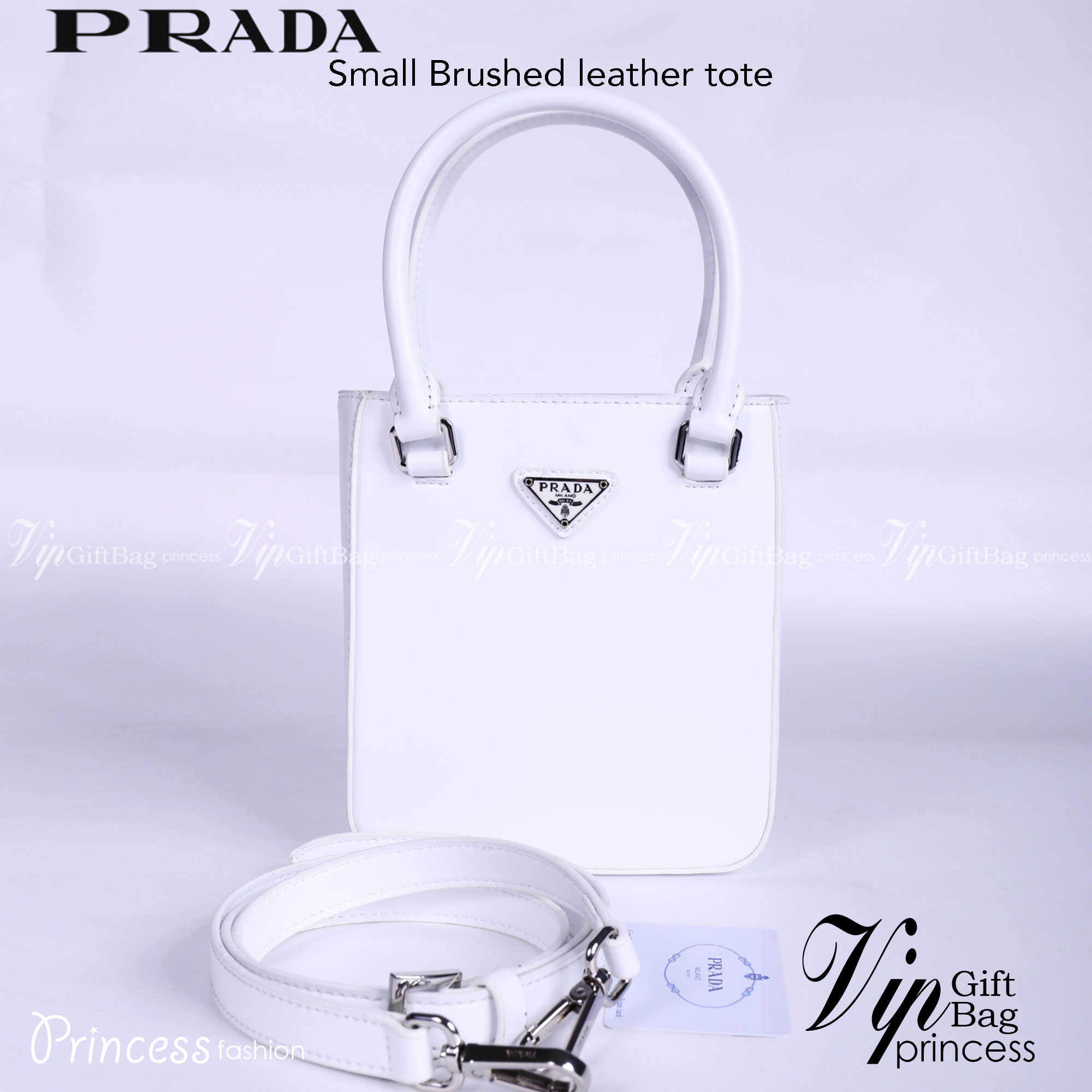 PRADA Small brushed leather tote กระเป๋าTote ขนาดเล็กที่มีดีไซน์ทรงเหลี่ยมโฉบเฉี่ยว วัสดุจากหนังเงาซึ่งเป็นวัสดุที่โดดเด่นของแบรนด์มาตั้งแต่ยุค 90'