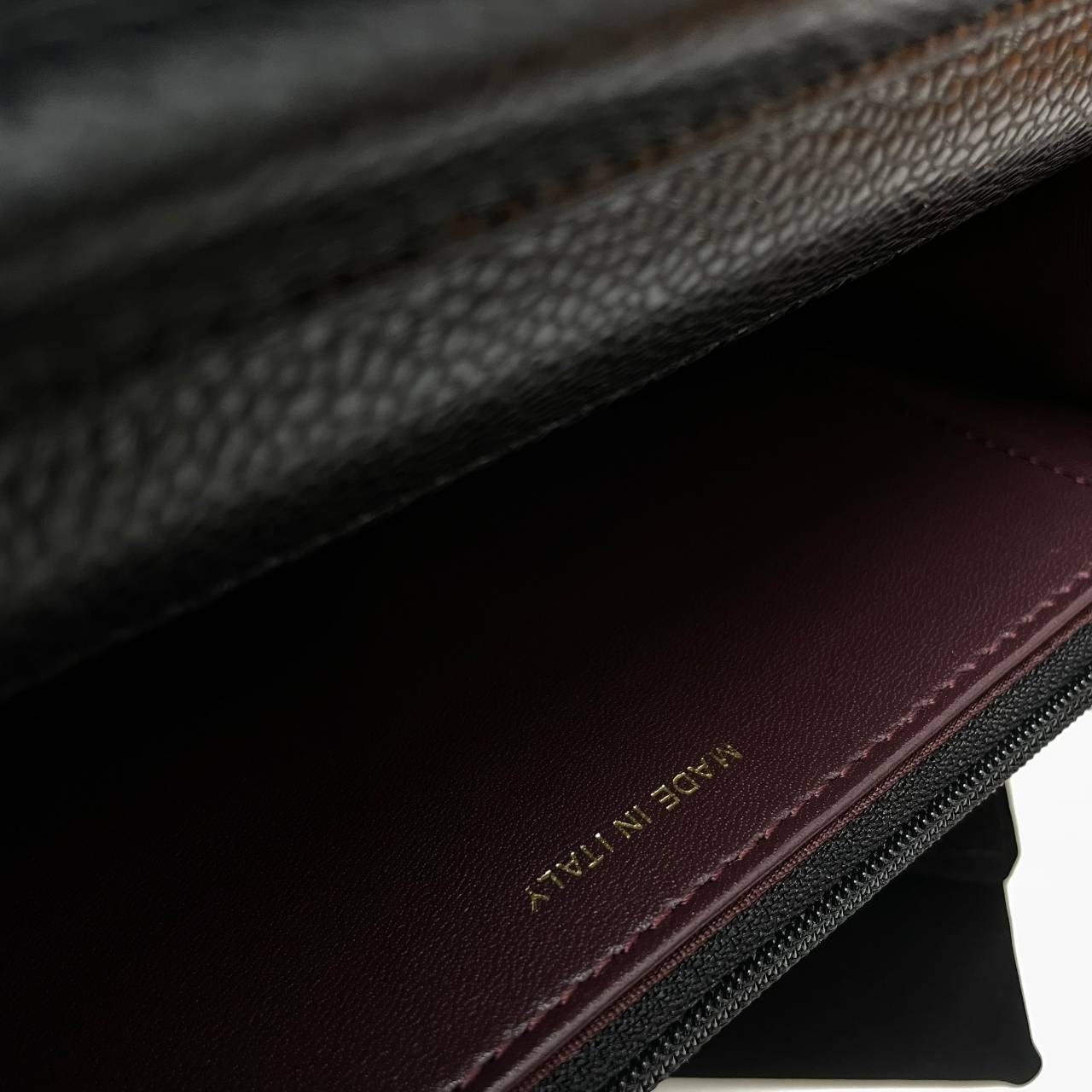 Chanel Wallet On Chain รุ่น Micro chip *หนังคาเวียร์* เกรดท็อปออริจินอล 1:1 สลับแท้ เกรดขายดีสุด งานสวยเป๊ะปัง ทรงสวยตรงปก ไม่ผิดหวัง ใช้งานต่างประเทศได้ ภาพถ่ายจากงานขายจริง