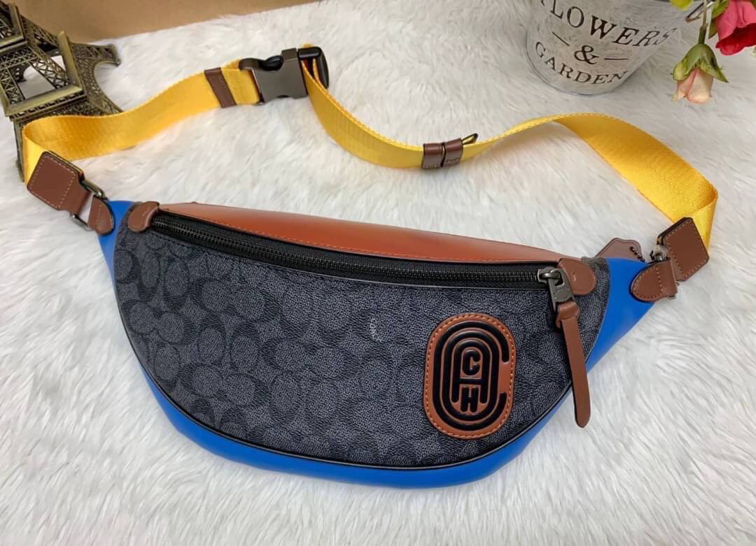 OUTTLET 】COACH RIVINGTON BELT BAG IN COLORBLOCK SIGNATURE CANVAS WITH COACH PATCH (962) รุ่นใบใหญ่จุใจ ใช้ได้ทั้งชายหญิง