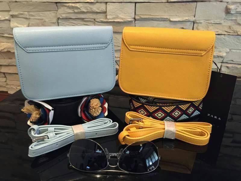 Don't Miss! Best Seller! ZARA CROSSBODY WITH 2STRAPS กระเป๋าถือหรือสะพายทรงคลัชรุ่นยอดนิยมวัสดุหนัง Saffiano อยู่ทรงสวยหรูสไตล์ PRADA แข็งแรงทนทาน ดีไซน์เก๋ไม่ซ้ำใคร เปิดปิดด้วยตัวล๊อคเอกลักษณ์ของ ZARA ภายในมีโลโก้ สามารถใส่มือถือ iphone7+ ได้ โดดเด่