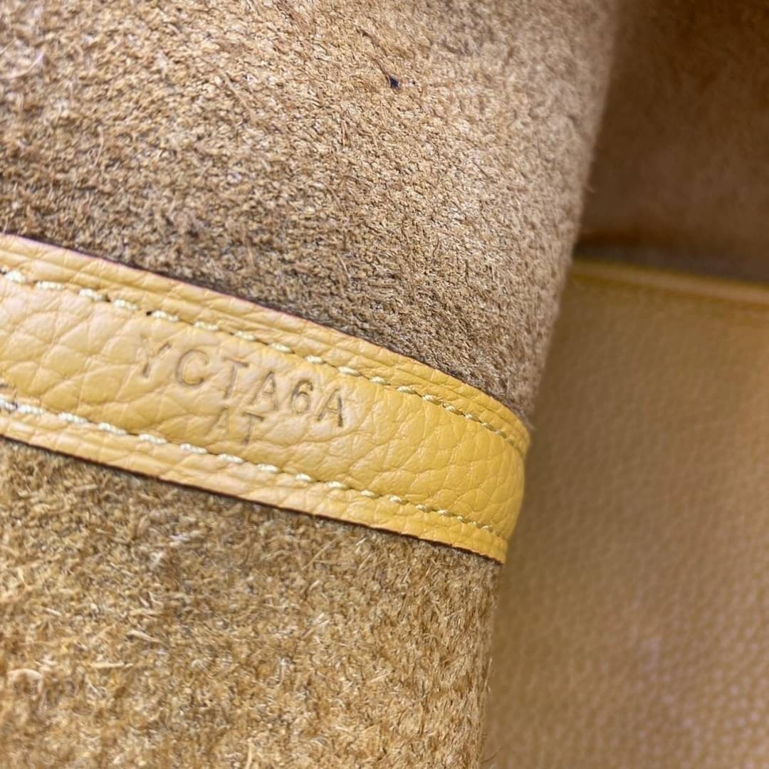 หนังแท้ Hermes Picotin Lock 18 bag กระเป๋าถือแบรนด์หรูระดับโลก งานเกรดออรินอล หนังแท้ทั้งใบ หนังมีลายทอริลลอนคล้ายของจริง มาพร้อมตัวล็อคเคลลี่ Kelly lock รูปทรงเรียบแต่หรู ใช้งานได้ทุกโอกาส ถือง่าย ใช้งานง่าย ภายในโล่งกว้าง ภาพสินค้าถ่ายจากงานขายจริง ใช้ง