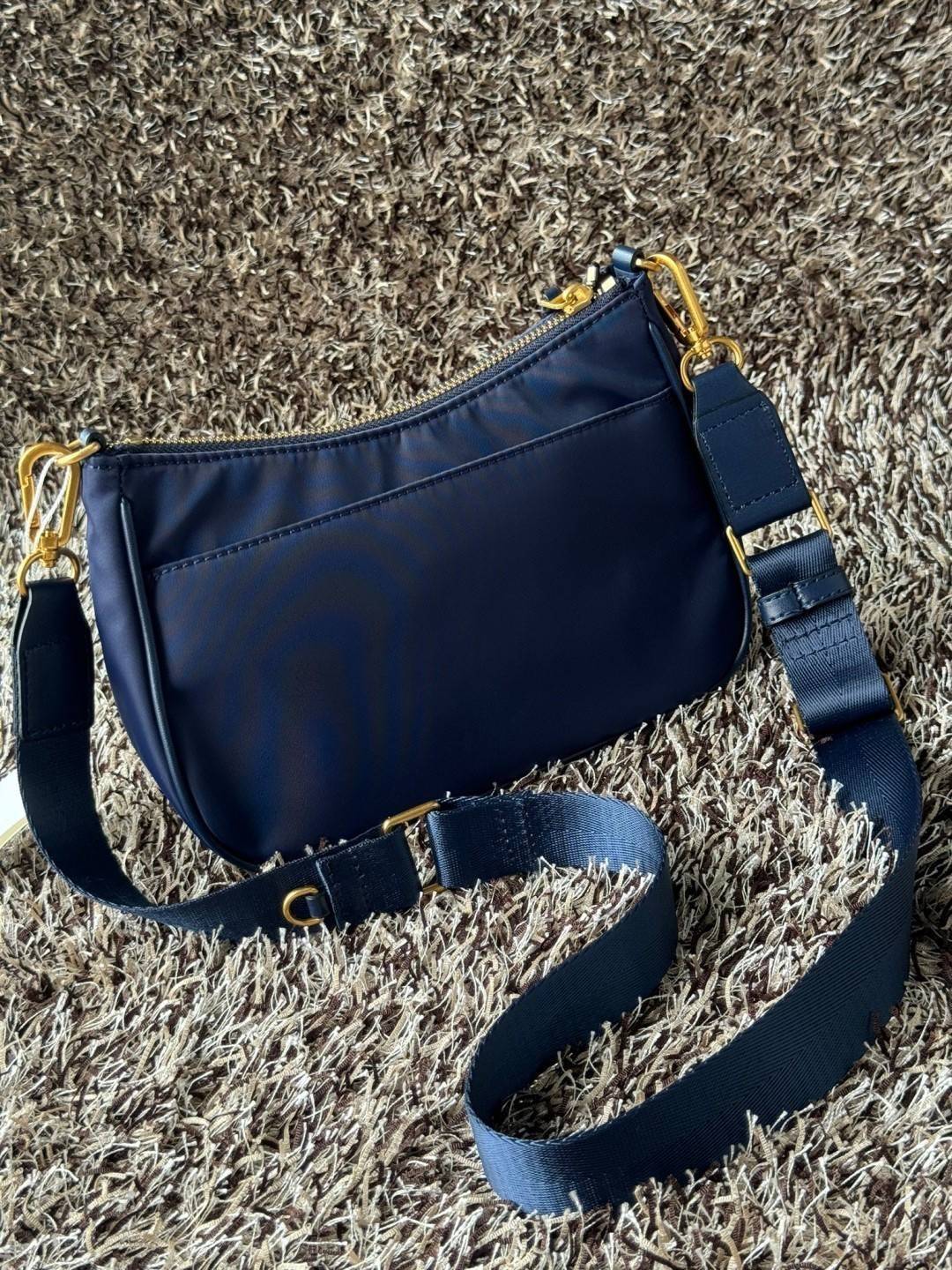 Tory Burch Nylon Web Mini Hobo Bag กระเป๋าสะพายดีไซน์เรียบง่าย น้ำหนักเบา เกรดออริ สลับแท้ 1:1 ใช้งานต่างประเทศได้