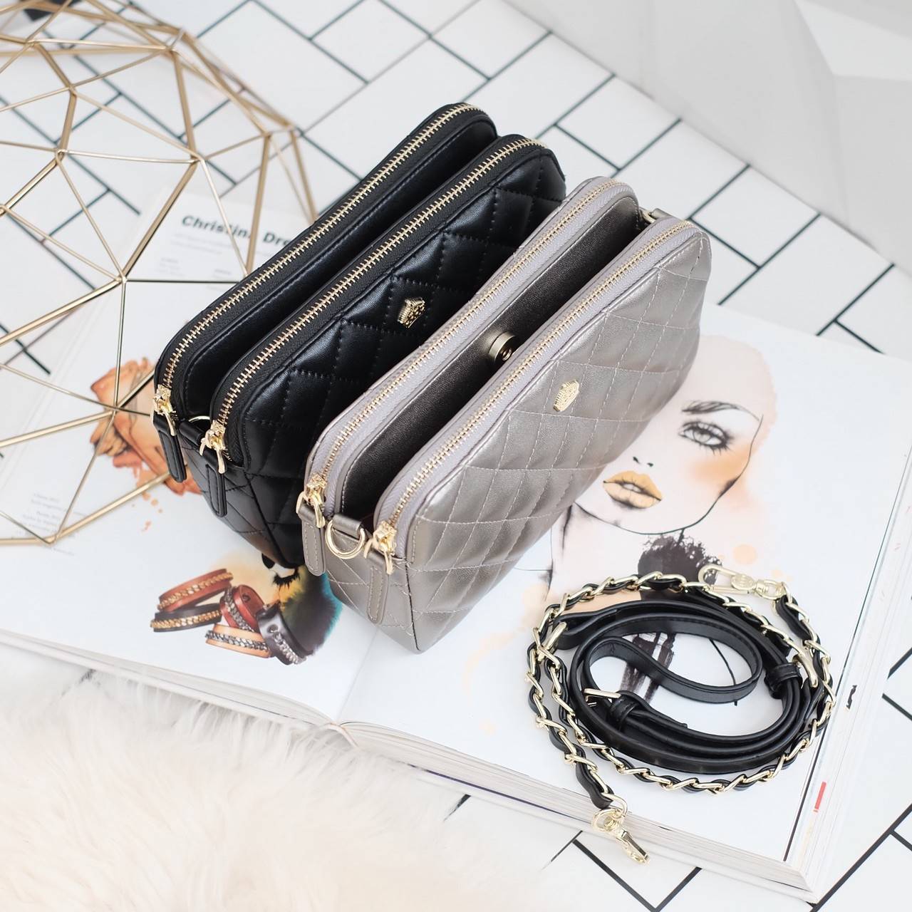 💥รุ่นขายดี มาเพิ่มแล้วค่า KEEP Carla รุ่นขายดีที่สุด ทรงน่ารักที่สุด รอบนี้หนังลายเรียบตัวใหม่ Microfiber สวย ทน กว่าเดิม 👍ตีตารางขึ้น ฟู นิ่ม สวย ดูแพง สะพายได้ทุกวัน เข้ากับชุดง่ายมาก Must have item !! ❤️#กระเป๋าที่มีสีเดียวไม่เคย