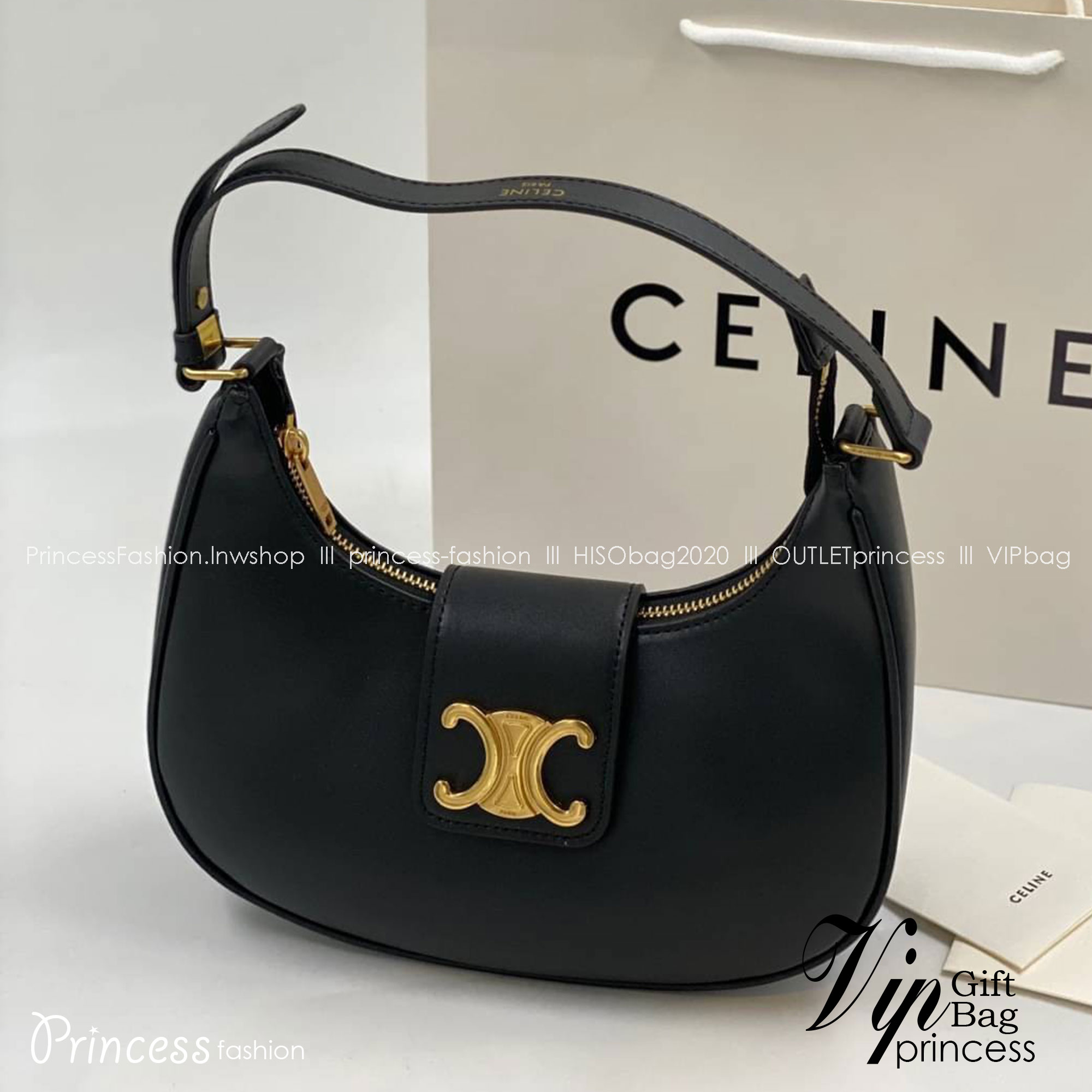 CELINE AVA TRIOMPHE SOFT BAG IN TRIOMPHE CANVAS AND CALFSKIN / CELINE SHOULDER BAG รุ่นใหม่ล่าสุดดีไซน์สวยหรู หนังสวยอยู่ทรง ภายในโล่งกว้างและจุสามารถใส่มือถือ กระเป๋าสตางค์ ของใช้ได้เยอะ