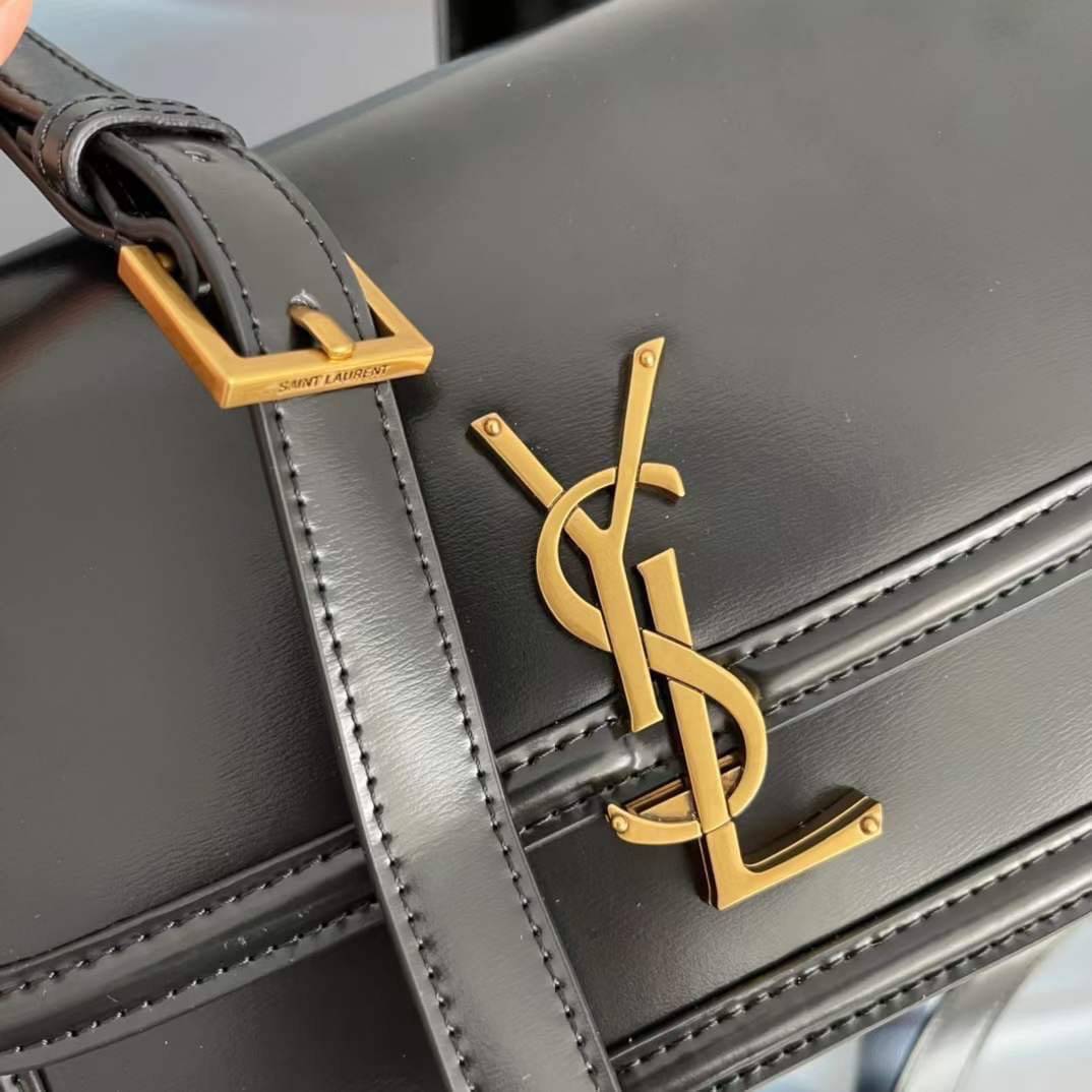 YSL Solferino medium crossbody bag คอลเล็คชั่นน้องโรเซ่ ROSE BLACKPINK ที่สุดแห่งความคลาสสิก เกรดออริจินอล หนังสวยมาก กระเป๋าสะพายรุ่นที่สาวๆ ทุกคนควรมีติดตู้ ภาพถ่ายจากงานขายจริง สวยตามรูป ไม่ผิดหวังค่ะ