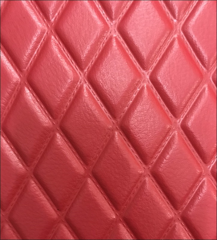 ยางปูพื้นรถยนต์ TOYOTA CAMRY ปี2006-2012 ลายไดมอนด์ สีแดงขอบดำ เต็มคัน เข้ารูป (พร้อมส่ง)