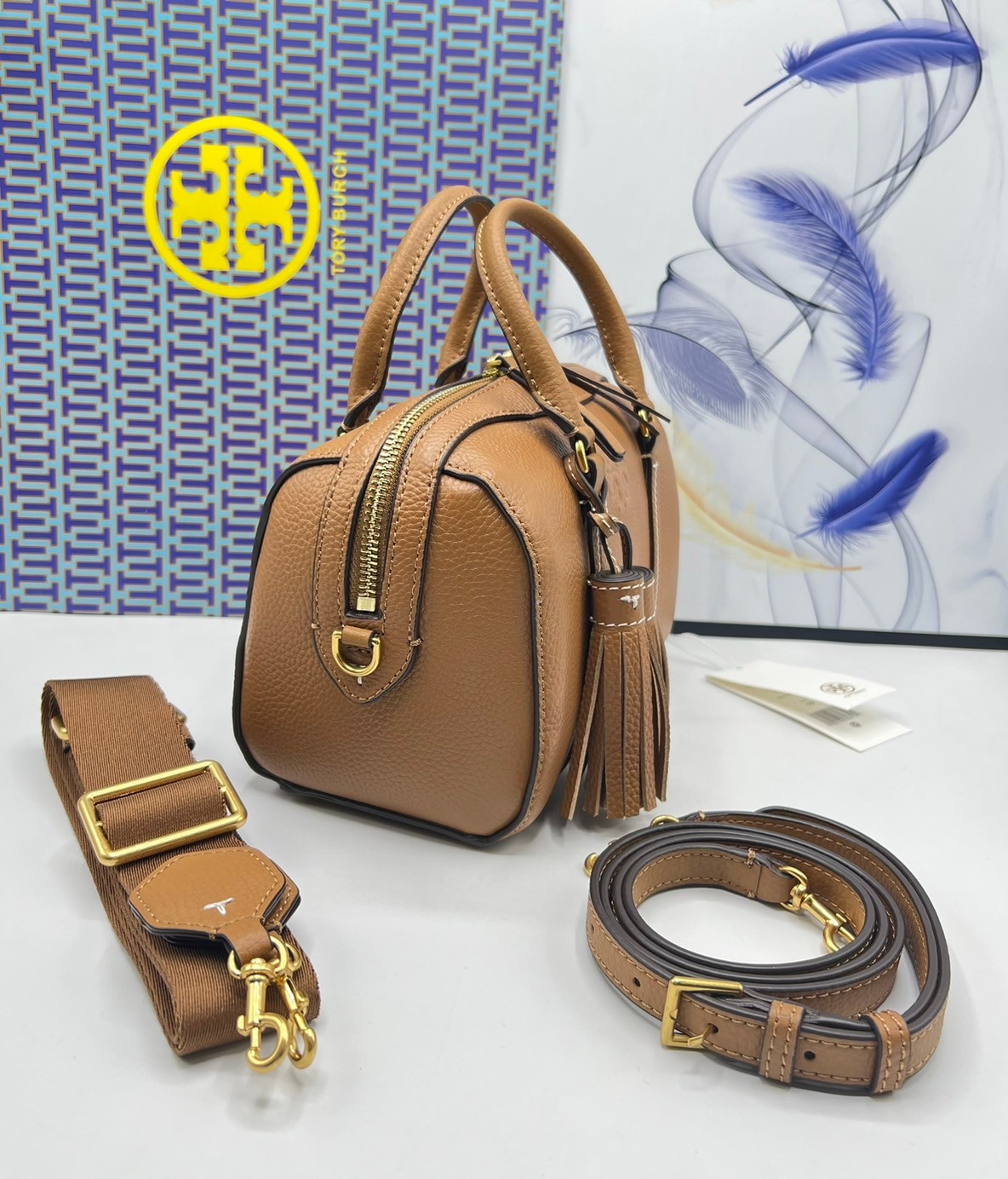 Tory Burch Thea Mini Web Satchel Crossbody Bag / Tory keepall พร้อมส่ง กระเป๋าสะพายทรงหมอนขนาดกลางกำลังน่ารัก เกรดท็อปออริจินอล