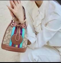 น้องใหม่ล่าสุด สวยเกินต้านเลยค่าา! COACH DEMPSEY DRAWSTRING BUCKET 15 IN SIGNATURE JACQUARD WITH STRIPE 2021 พร้อมส่งที่ไทย ออกใหม่ล่าสุด ห้ามพลาดค่า! กระเป๋าทรงขนมจีบ วัสดุJacquard+หนังแท้ ตัเแทบสีตรงกลาง เพิ่มสีสันเข้ามาได้ลงตัวสวยงามมากๆค่ะ