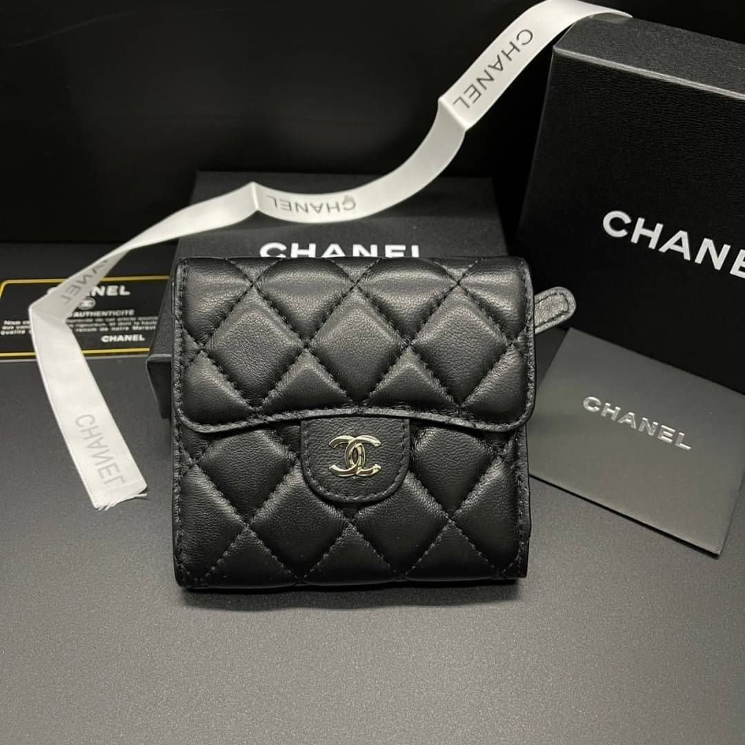 Chanel Wallet Trifold Caviar / Chanel Card Holder Zippy / Chanel Coin Zippy กระเป๋าสตางค์ชาแนลใบสั้น 3 พับ กระเป๋าใส่ธนบัตร บัตร ใส่เหรียญ ภายในตามรูป เกรดออริจินอล ภาพถ่ายจากงานขายจริง ใช้งานต่างประเทศได้