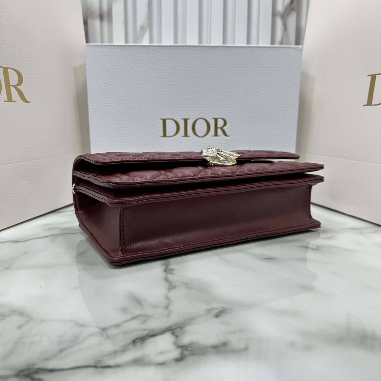 ORI หนังแท้ | My Dior Top Handle / Dior Clutch Bag กระเป๋าสะพายทรงคลัชทันสมัย หรูหราสง่างาม จะถือหรือสะพายก็ดูดีมีระดับ