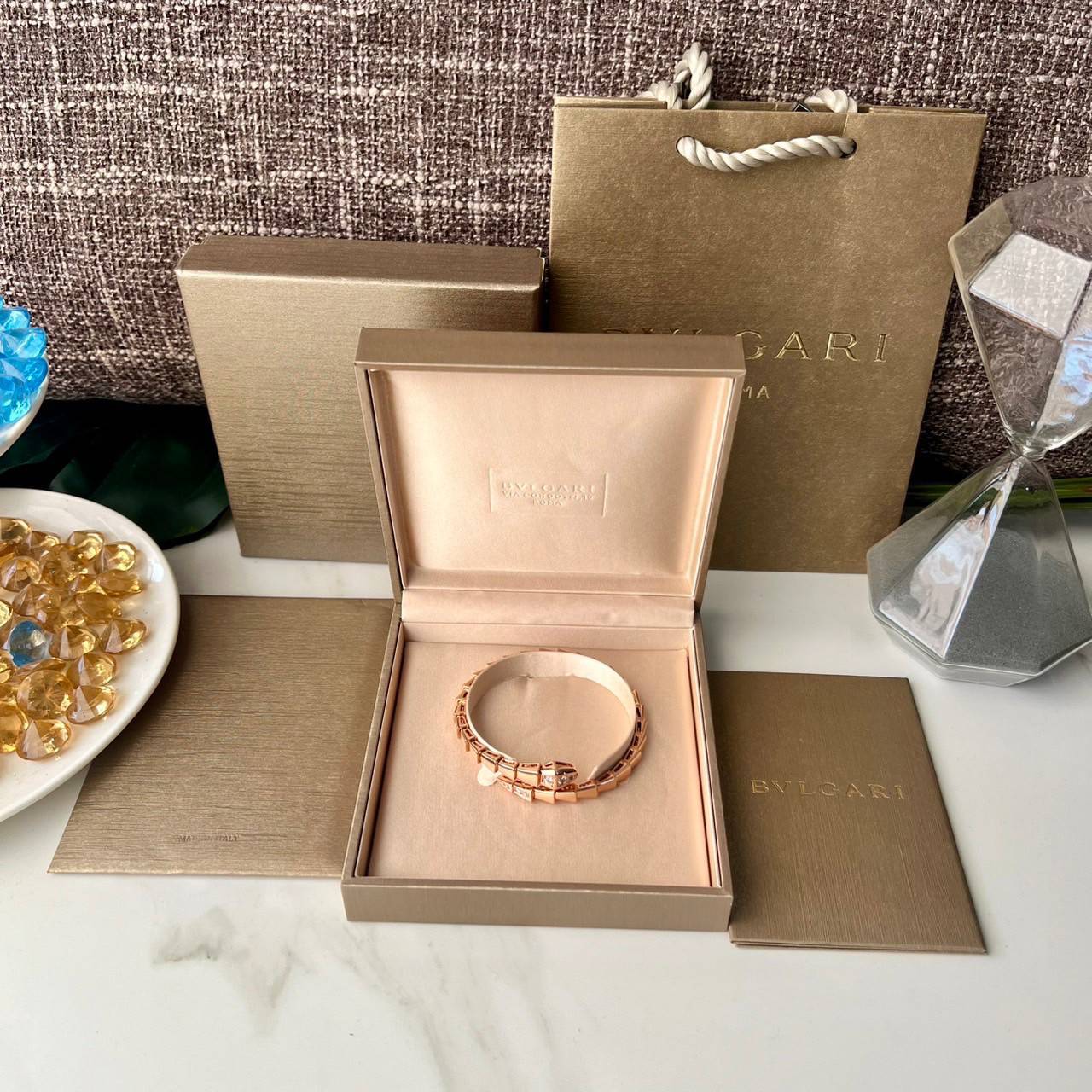 เกรดเทพ ORI | Bvlgari Bracelet 19-20cm คุณภาพงานประกวด เกรดดีสุดเอาใจสาวๆไปเลย โลหะเคลือบเงาสวยสมจริง ไม่ลอกไม่ดำ Full set box