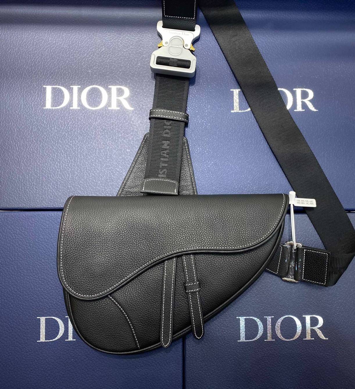 VIP 】หนังแท้ CHRISTIAN DIOR SADDLE BAG Black Grained Calfskin