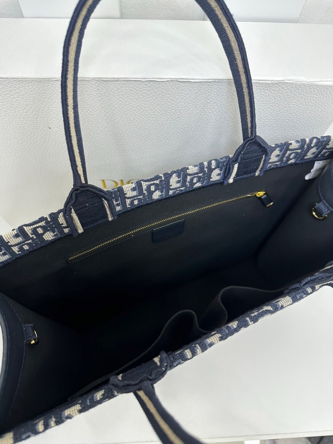 พร้อมส่ง 3 ไซส์ DIOR Large Dior Book Tote Blue Dior Oblique Embroidery กระเป๋าทรงโท้ท เกรดออริ สลับแท้ 1:1 ใช้ต่างประเทศได้