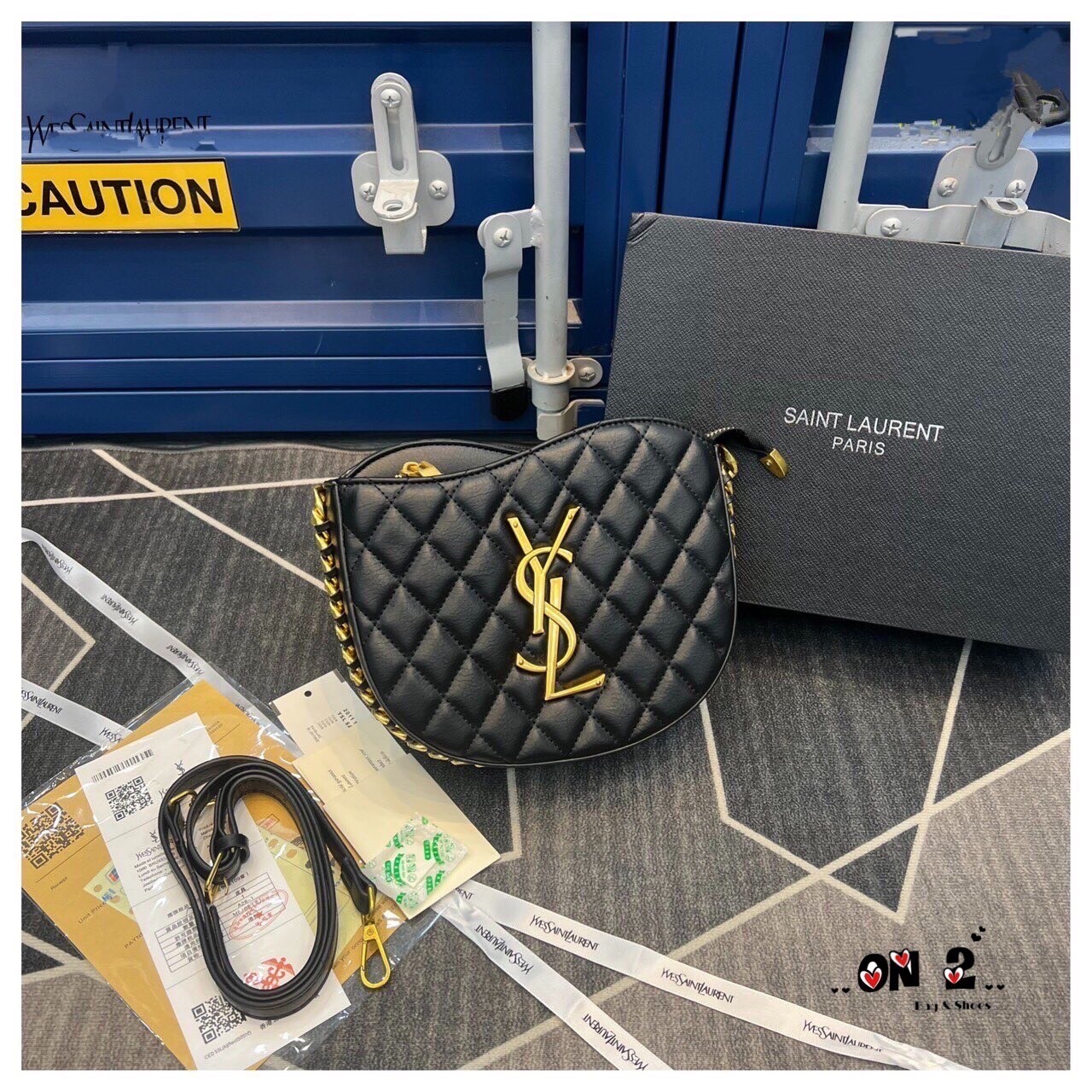 YSL Half Moon Hobo Curve Bag รุ่นพิเศษ ปากกระเป๋าดีไซส์โค้งสวย ขนาดกำลังดี ใช้ได้ตลอด งานหนังสวย มาพร้อมสายยาว คอลนี้ไม่มีไม่ได้น้าา สวยเกินราคาเเน่นอนค่า