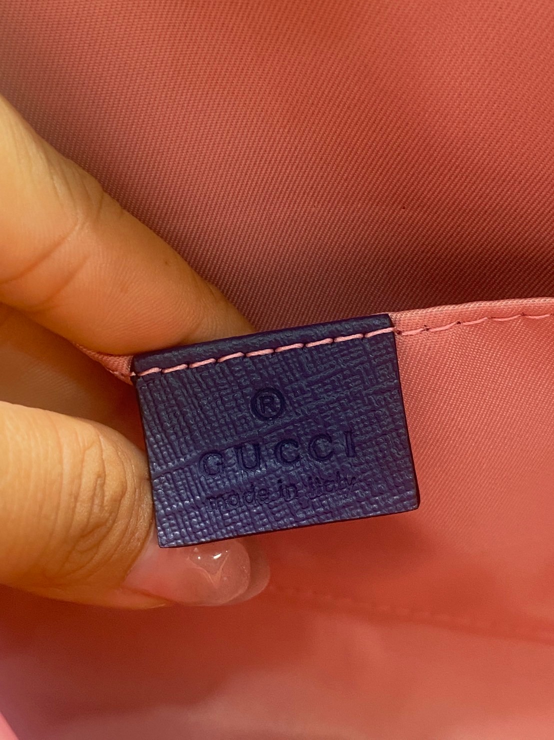 GUCCI Children's tote bag / Gucci kid tote / Gucci bag พร้อมส่งสต๊อกแน่น กับกระเป๋าโท้ทคิดท์ ไซส์น่ารักน่าใช้ ฮอตไม่หยุด เด็ดทุกดีไซน์ มีลายเข้าใหม่มากกว่าในรูปนะคะ **สินค้าเกรดออริจินอล 1:1 สลับแท้