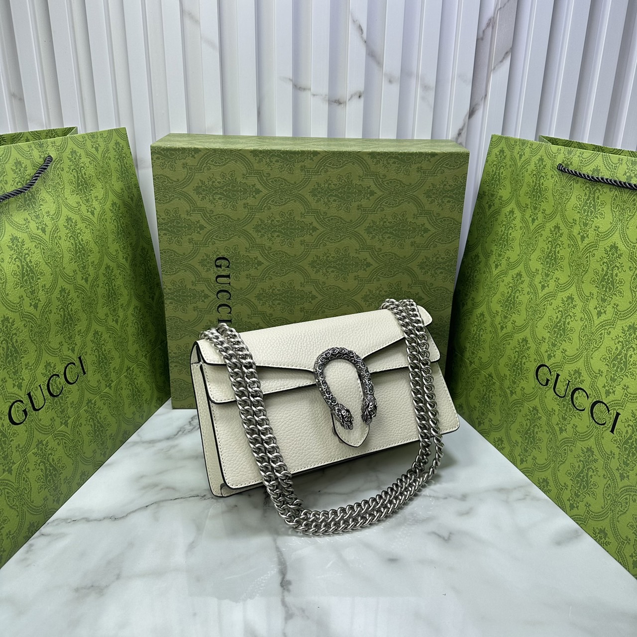 GUCCI DIONYSUS LEATHER SUPER MINI BAG กระเป๋าสะพายไดโอนิซูสหรูหราเป็นเอกลักษณ์ เกรดออริ สลับแท้ 1:1 ใช้งานต่างประเทศได้