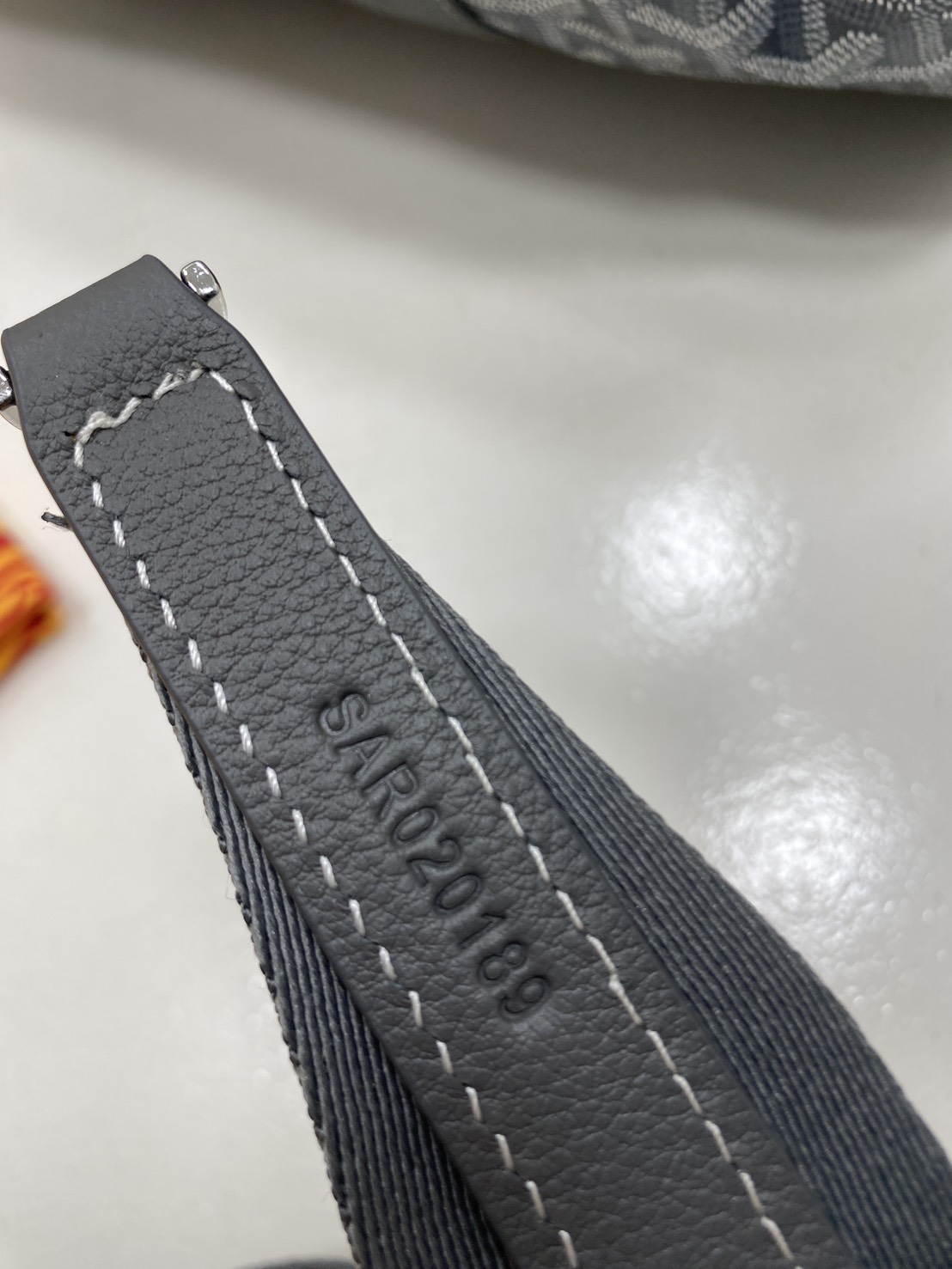 ORI หนังแท้ | Goyard Barrel 40 Sports Bag กระเป๋าสะพายทรง Keepall ใบใหญ่ ดีไซน์สปอร์ต ภายในโล่งกว้าง จุของได้เยอะ มีหูจับด้านบน เพิ่มฟังชั่นหูหิ้วด้านข้าง สะดวกใช้งาน