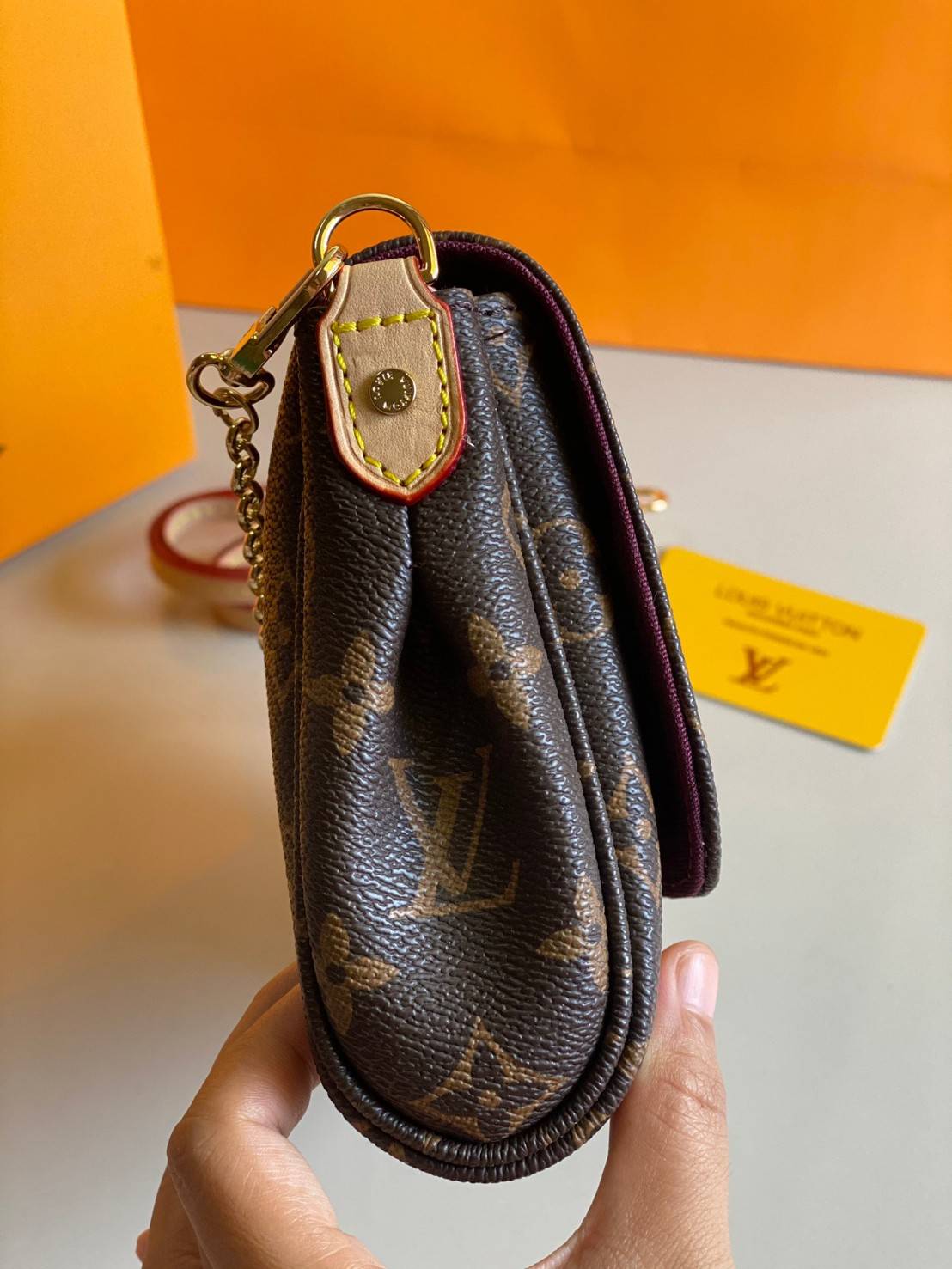VIP 】หนังแท้ LOUIS VUITTON Favorite Monogram Damier Ebene MM
