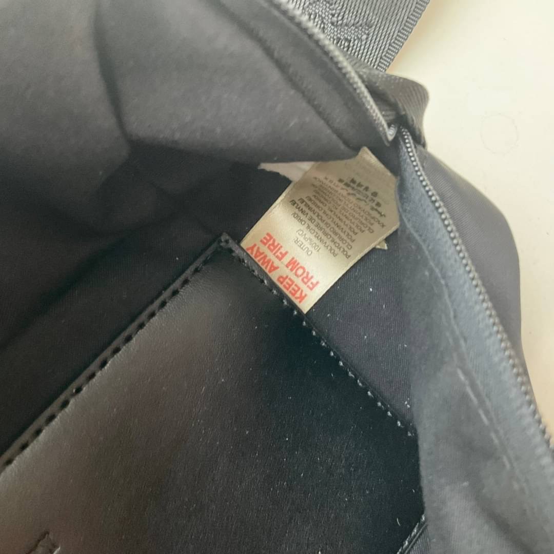 Burberry Vintage Check Sonny Belt Bag รุ่นใหม่ล่าสุด! BURBERRY FRAGRANCES BELT BAG วัสดุ100%POLYAMIDE (Nylon & Canvas)ทกระเป๋าคาดเอว คาดอกแบบ UNISEX ใช้ได้ทุกเพศ ลายวินเทจ