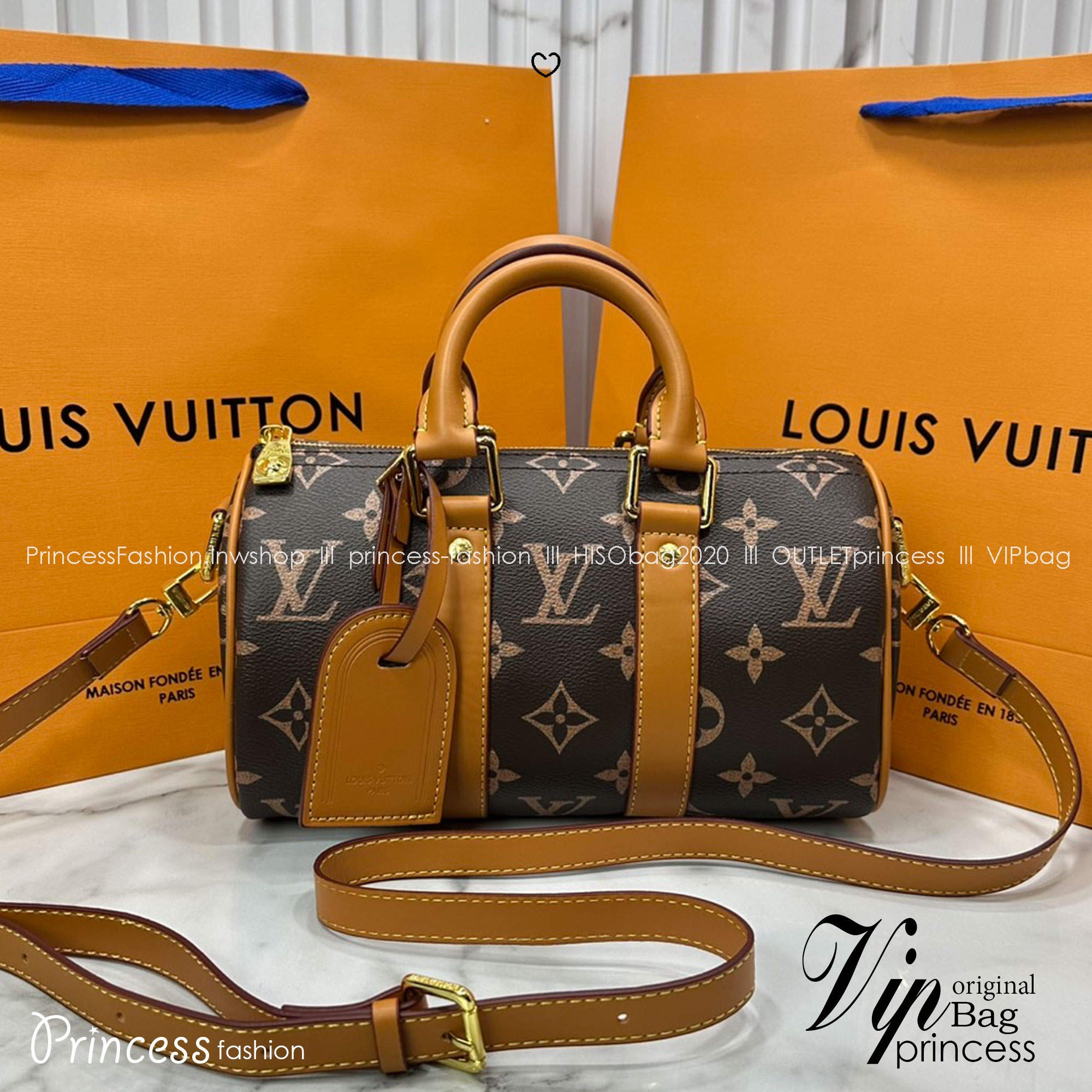 LV Keepall Bandoulière 25 Bag Monogram Canvas กระเป๋าสะพายทรงหมอนวินเทจสุดคลาสสิค ดีเทลเป็นเอกลักษณ์ เรียบหรู