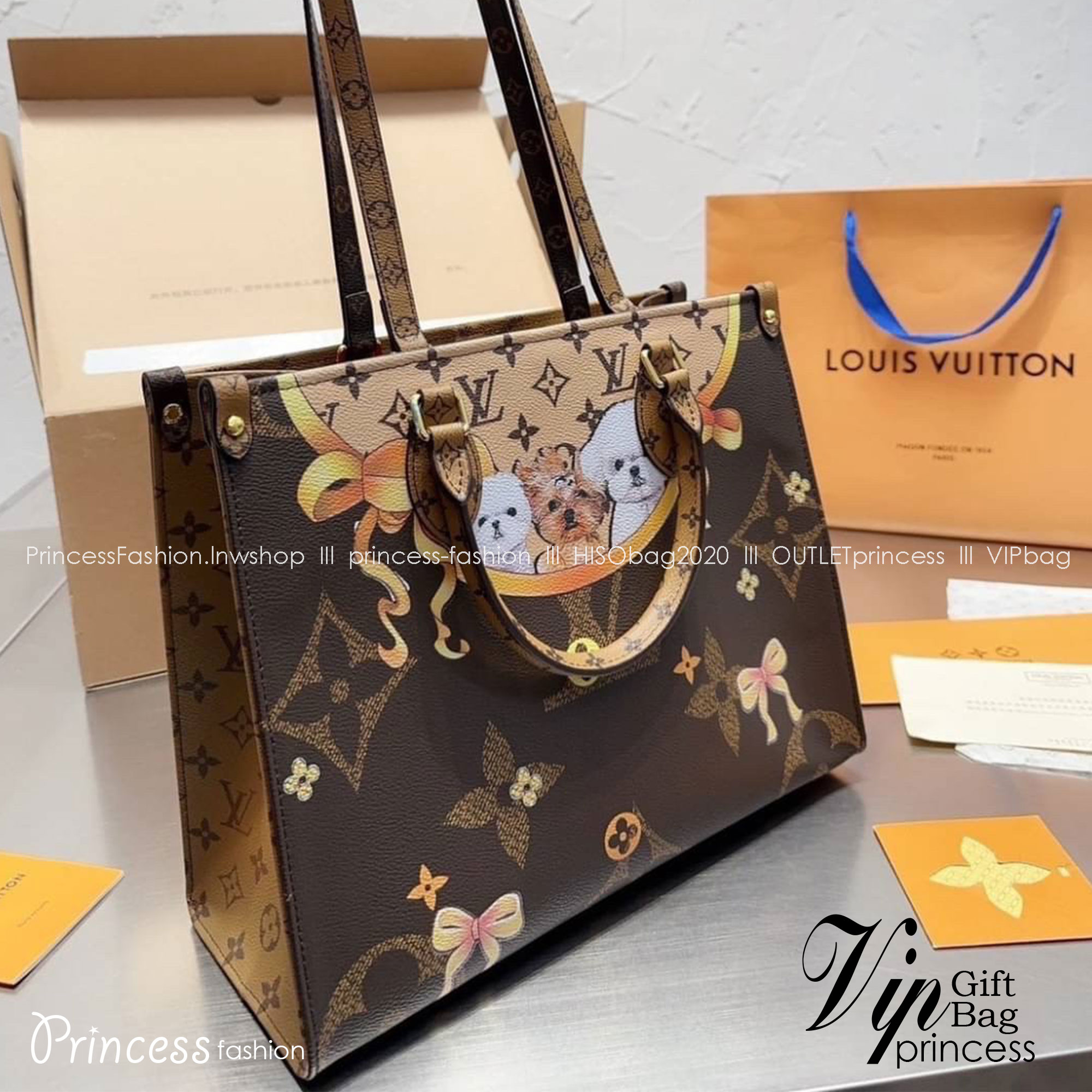 LV ONTHEGO Catogram Capsule Collection by Grace Coddington / LV CARRYALL TOTE กระเป๋าทรงโท้ทลายใหม่ น้องหมาน่ารัก น่าใช้ จุได้แบบจุกๆ ภายในโล่งกว้าง ภาพถ่ายจากงานจริง พร้อมส่ง