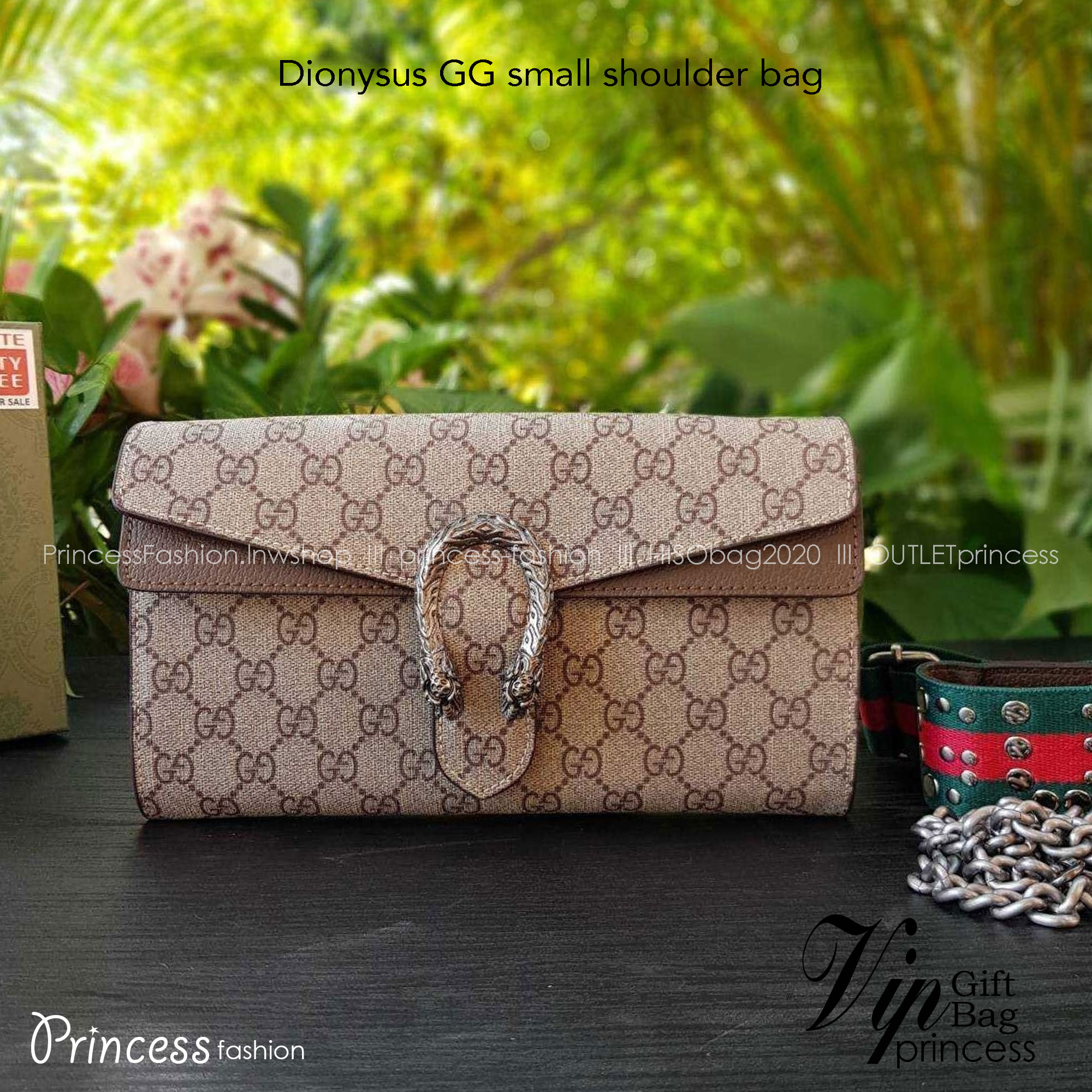 GUCCI Dionysus GG small shoulder bag กระเป๋าถือ กระเป๋าสะพายทรงสวย หรูหรา และดูแพง มาพร้อมสองสายสายพายให้เลือกปรับใช้งาน ถอดออกได้ทั้งสองสาย ถือเป็นครัชเก๋ๆได้ ดูดีมากๆ