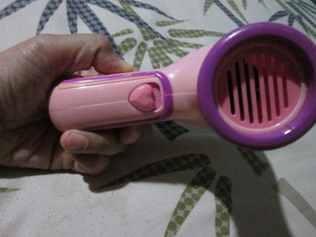 Disney princess Belle hair dry blower ของเล่นเสริมพัฒนาการสำหรับเด็กมือสอง