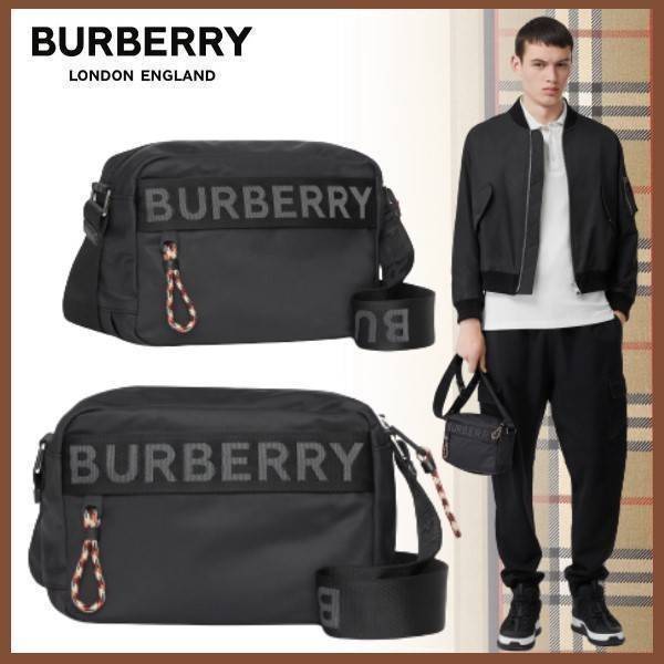 พรีเมี่ยมกิ๊ฟแท้ 100% BURBERRY FRAGRANCES BAG VIP GIFT WITH PURCHASE (GWP)