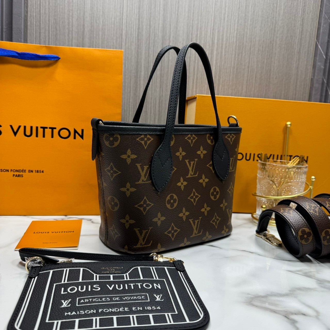 เกรดเทพ Top ORI | LV Neverfull Bandoulière Inside Out BB Bag กระเป๋าทรงโท้ทไซส์เล็ก พร้อมใบลูก กลับใช้งานได้ 2 ด้าน เกรดดีสุด หนังแท้ แคนวาสแท้