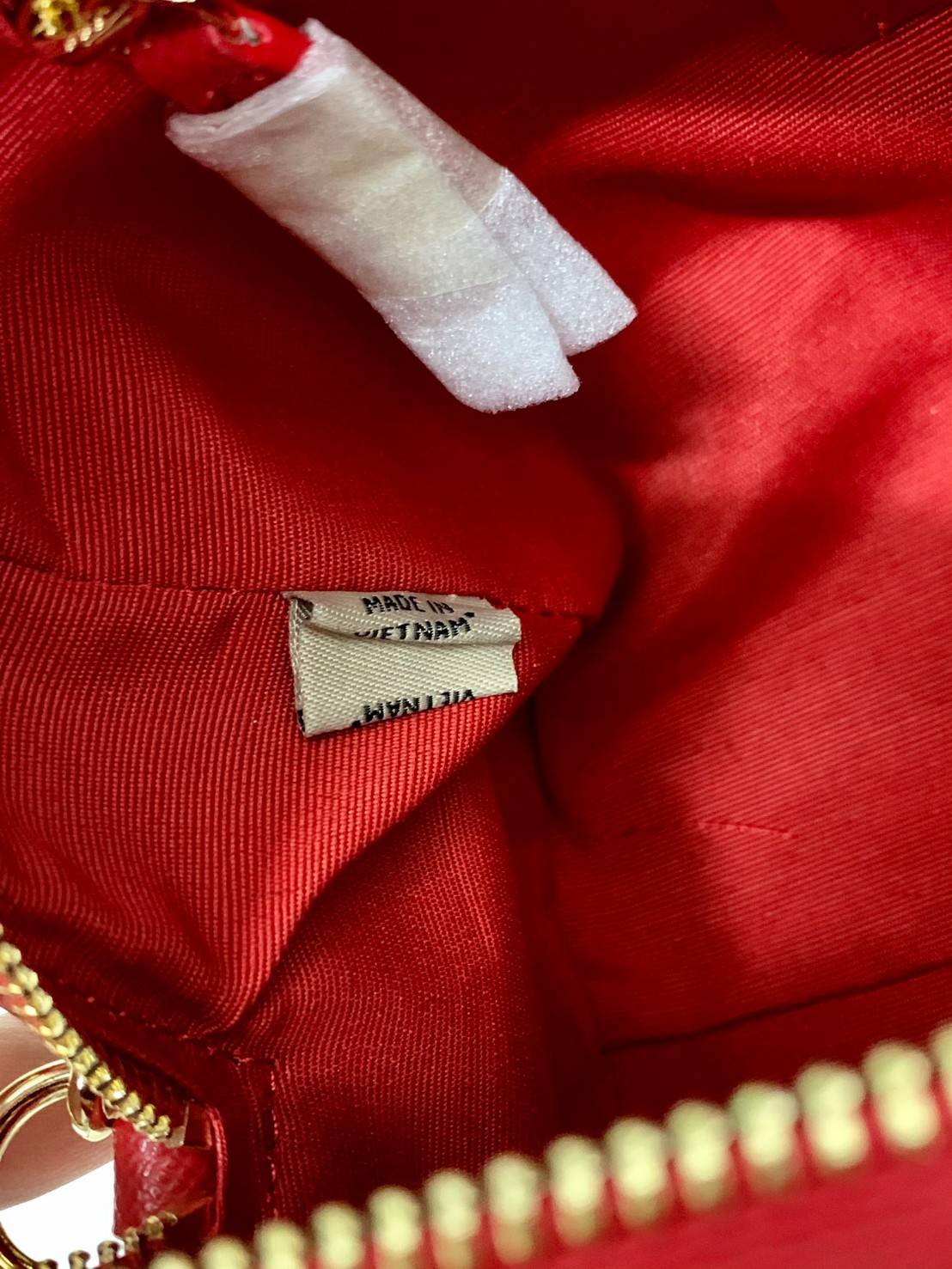 รุ่นอะไหล่ทองเข้าแล้วจ้าา ห้ามพลาดค่ะ Coach Bennett Boston Bag in Crossgrain Leather ((32202)) พร้อมส่ง รุ่นที่สาวๆหลายๆคนถามถึงกันค่า! กระเป๋าทรงหมอน หนังแท้ ลายหนังสวยมากค่ะ ไม่ว่ายุคไหนๆก็สวย ดูดี ทรงฮิตในตำนานค่ะ ✔️อะไหล่ทองหรูสวย เปิดปิดกระเป๋