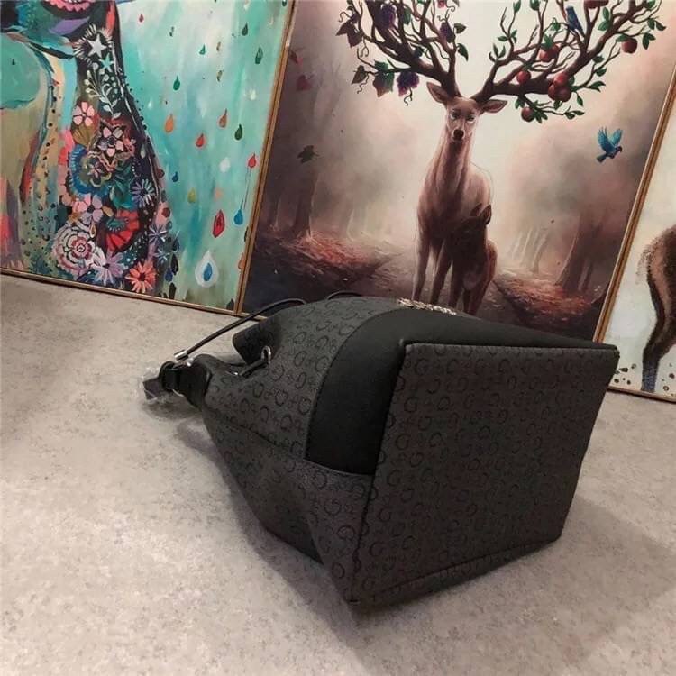 Guess Muze Logo Bucket Bag Adjustable crossbody กระเป๋าสะพายทรงขนมจีบ