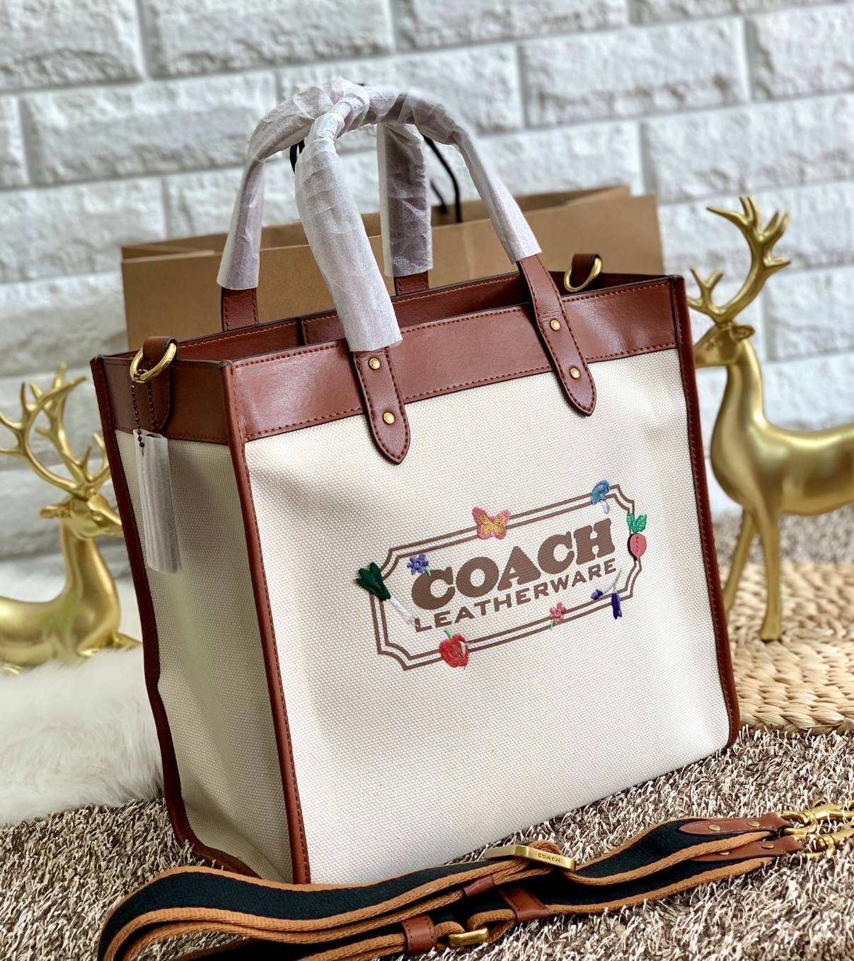 COACH Garden Embroidery women's square tote bag LIMITED EDITION COACH X HBC COLLECTION