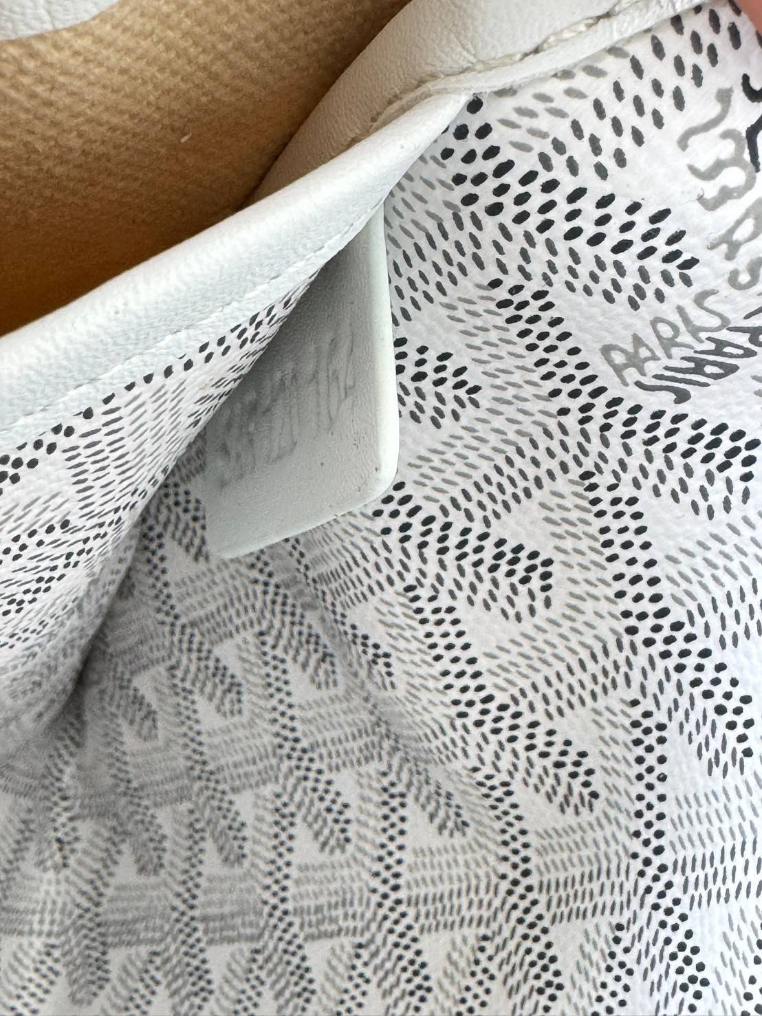 ORI หนังแท้ | Goyard Alpin Mini Backpack กระเป๋าเป้สะพายหลัง ปรับถือหรือสะพายข้างได้อย่างลงตัว ที่สามารถทำให้เป็นหลายรูปแบบ