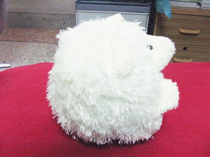 สินค้าหมดค่ะ ตุ๊กตาเม่นสีเหลือง TOSHIBA ค่ะ