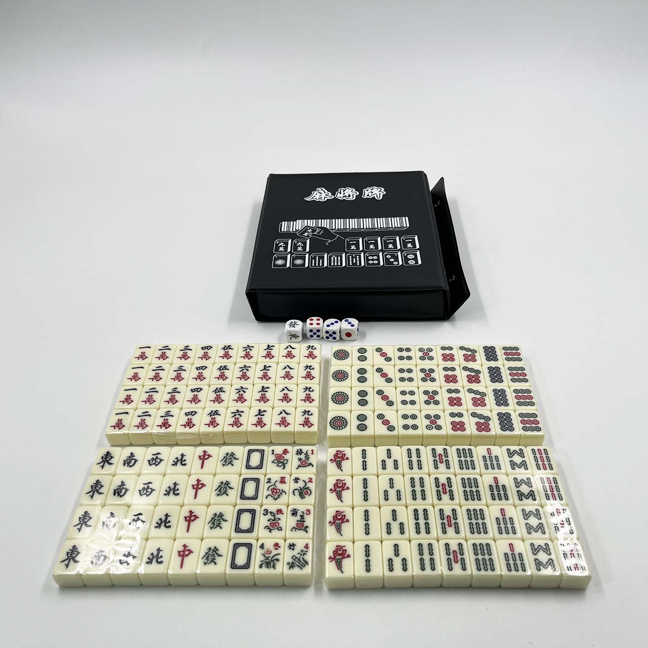 ชุดไพ่นกกระจอกขนาดเล็กแบบพกพาไม่หนักกล่องใส่ทรงสี่เหลี่ืยมจัตุรัส