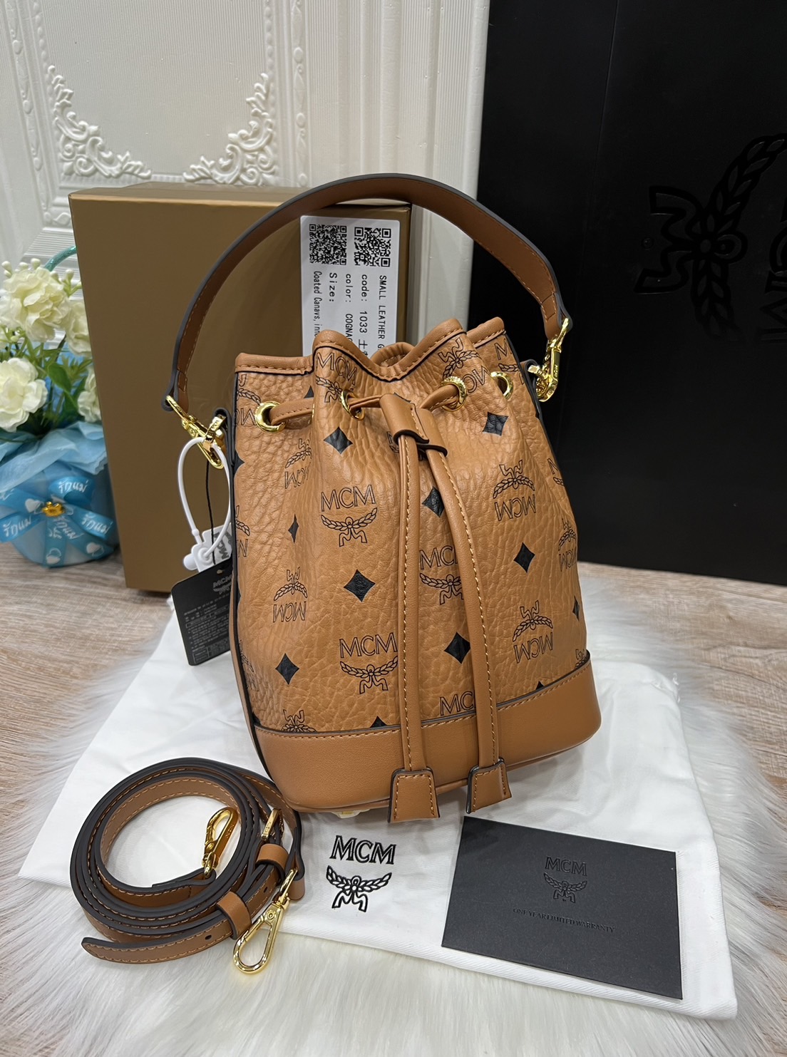 M.C.M MINI DESSAU DRAWSTRING BAG IN VISETOS กระเป๋าสะพายทรง bucket ไซส์ mini เกรดออริ สลับแท้ 1:1 ใช้งานต่างประเทศได้