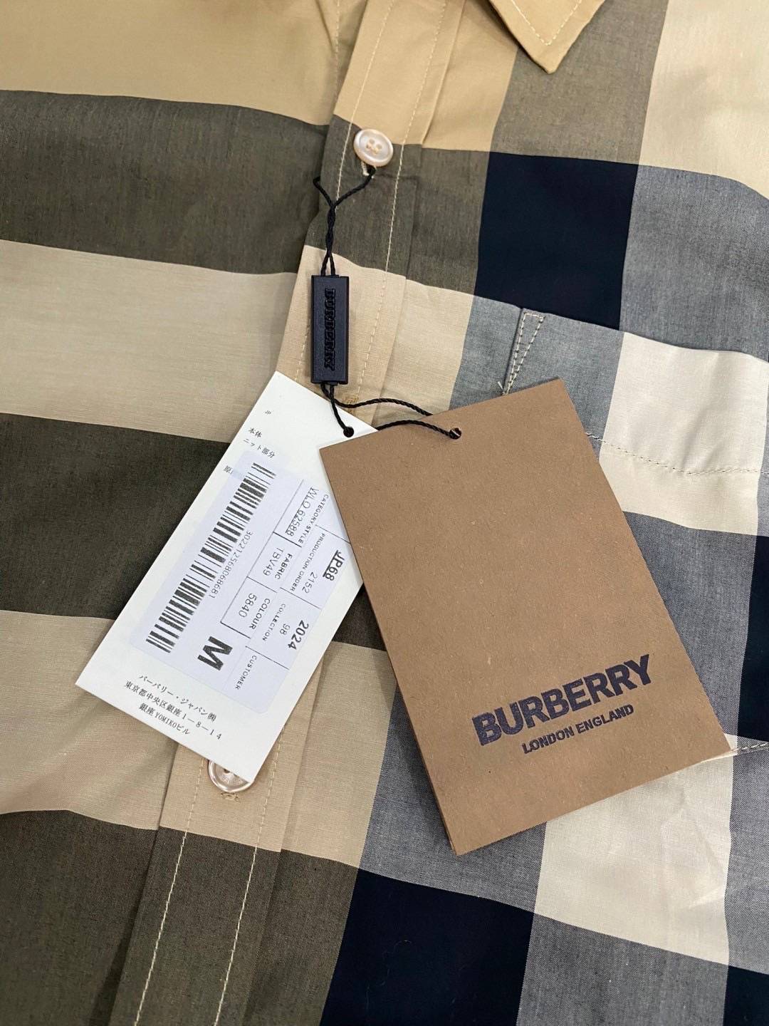 TOP ORI | BURBERRY Shirt งานดีมากๆ งานVIP 1:1 แนะนำให้ต้องมีเป็นเจ้าของ เสื้อเชิ้ตงานแบรนด์เนื้อผ้าอย่างดีงานนำเข้าจากโรงงานเทียบแบรนด์ เกรดท็อปออริจินอล เกรดดีสุด เทียบแท้ พร้อมป้ายแท็ก