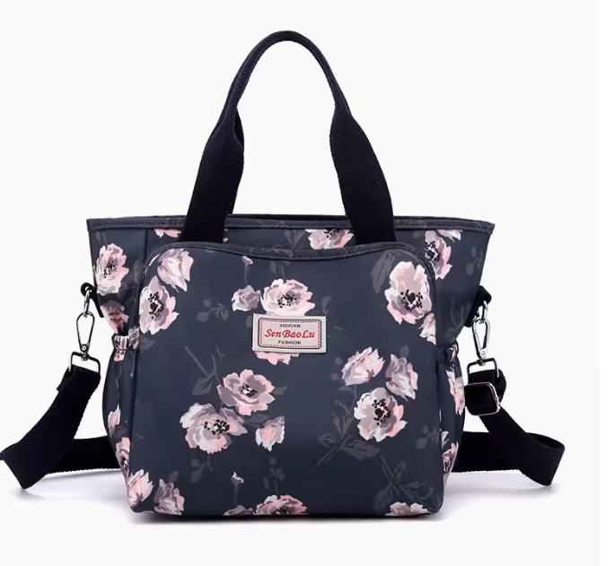กระเป๋าถือ กระเป๋าสะพาย ผู้หญิง ผ้าไนลอน ลายดอกไม้ หวาน ๆ น้ำหนักเบา กันน้ำ ใส่ของได้เยอะ 196601