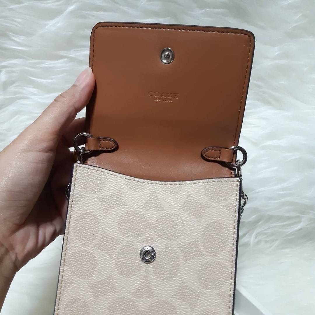 COACH F76357 SNAP PHONE CROSSBODY IN SIGNATURE CANVAS BEST ITEM!! ðâĄïļāļāļĢāļ°āđāļāđāļēāļŠāļ°āļāļēāļĒāđāļāļāļāļāļĢāļ°āļŠāļāļāđ Case phone āđāļŠāđāđāļāļĢāļĻāļąāļāļāđāļĄāļ·āļāļāļ·āļāđāļāđāļāļļāļāļĢāļļāđāļ āļāļĩāđāļāļāđāļĨāļēāļĒāļāļĩāļāļĨāļēāļŠāļŠāļīāļ āļ§āļąāļŠāļāļļāļŦāļāļąāļāđāļāļāļ§āļēāļŠāļāļļāļāļ āļēāļāļāļĩ āļāļēāđāļĨāļ°āļ āļēāļĒāđāļāđāļāđāļāļŦāļāļąāļāļŠāļąāļāđāļāļĢāļēāļ°āļŦāđāđāļĢāļĩāļĒāļ āđāļāļīāļ-āļāļīāļāļāđāļ§āļĒāļāļĢāļ°āļāļļāļĄ āļŠāļēāļĒāļŠāļ°āļāļēāļĒāļĒāļēāļ§āļ