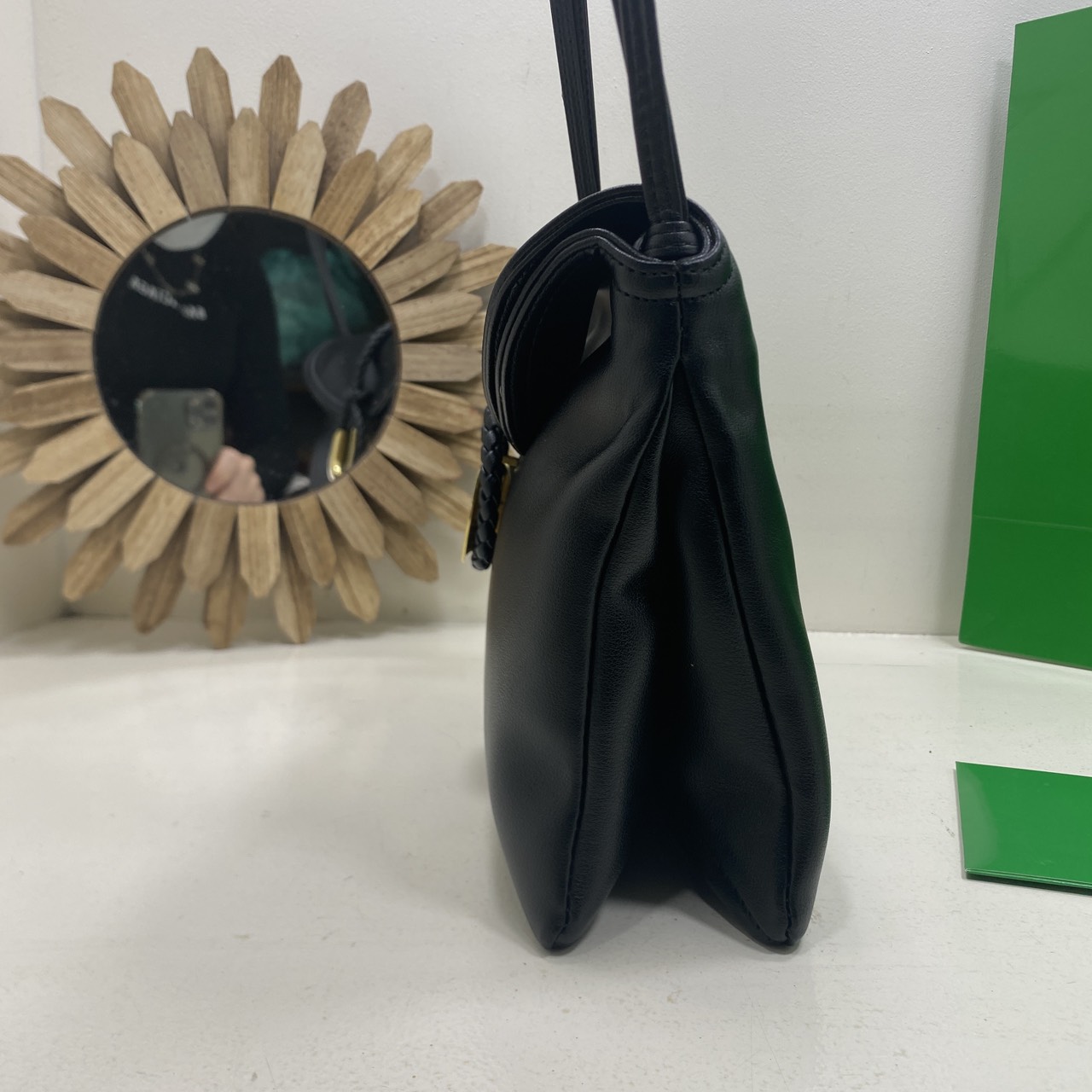 ORI หนังแท้ | Bottega Veneta Liberta Bag / BV Crossbody Bag กระเป๋าสะพายสุดชิค ดีไซน์เรียบหรูโดดเด่น 🤍 เกรดออริจินอล หนังแท้