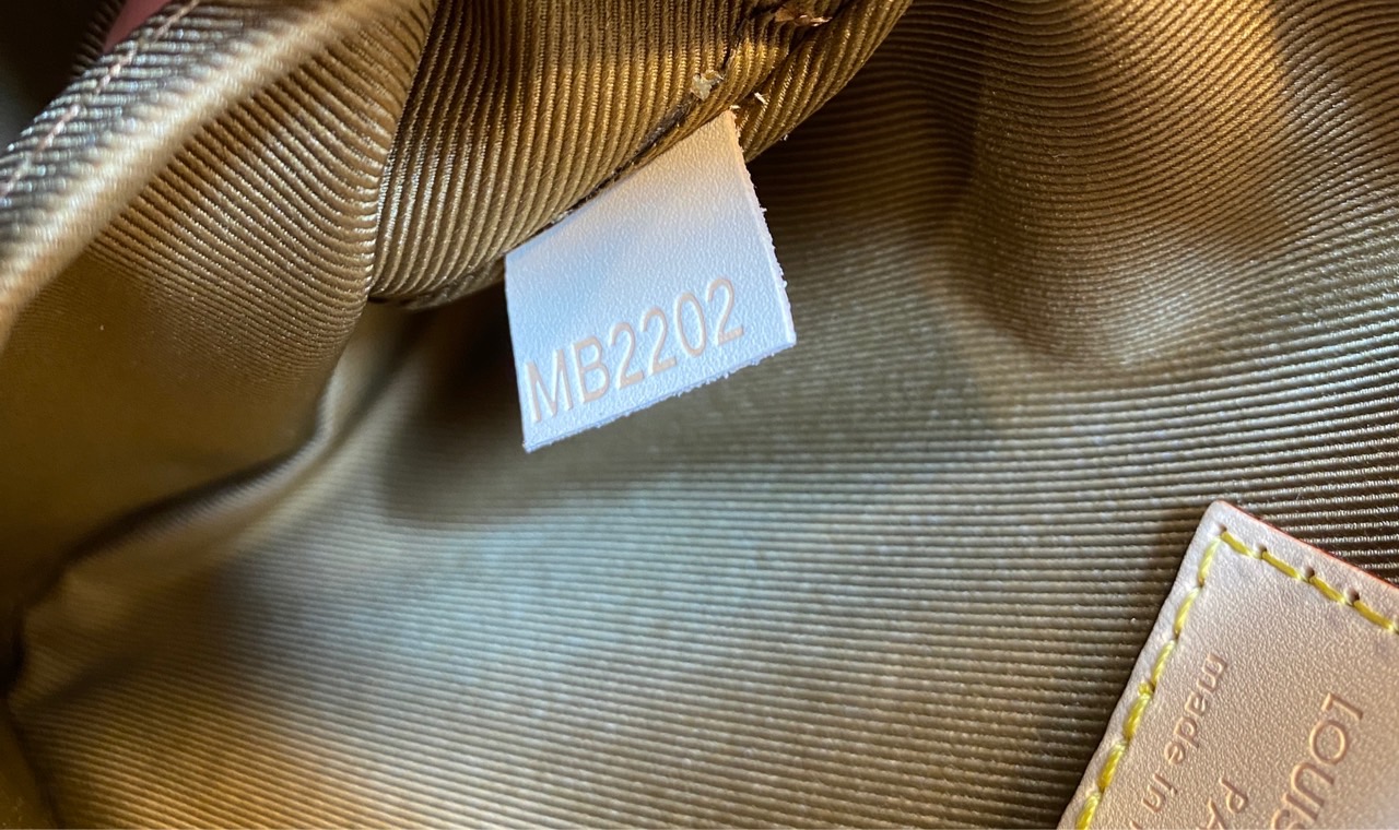 LV Montsouris Backpack Monogram Canvas กระเป๋าเป้งานแบรนด์หรู สวยโดดเด่นทันสมัยตลอดกาล เกรดออริ เทียบแท้ 1:1 ใช้งานต่างประเทศได้